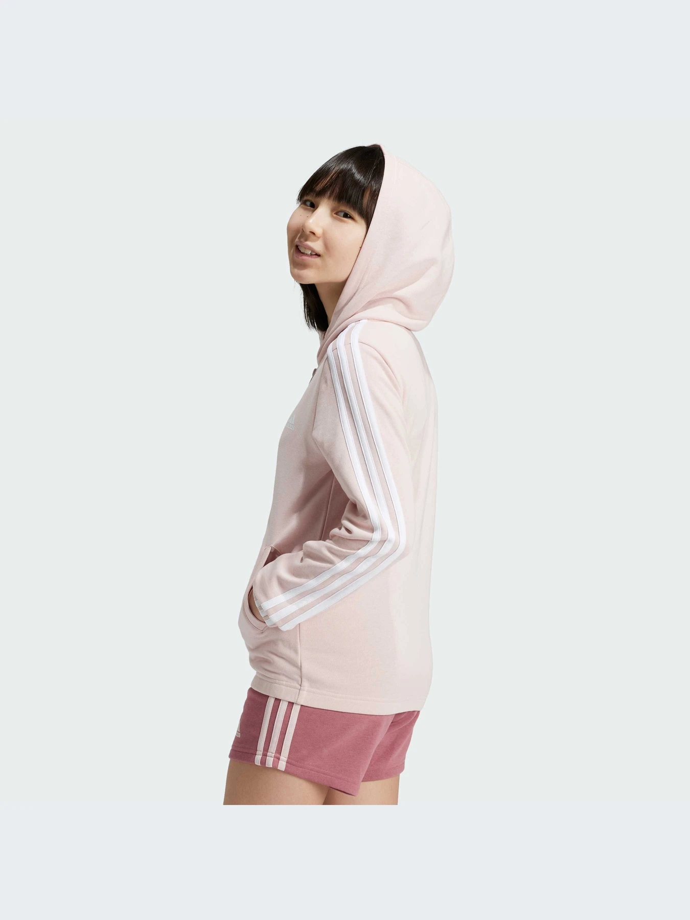 Худи и свитшоты Adidas модель IZ3464 Худи и свитшоты Adidas модель IZ3464 Фото