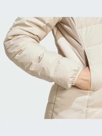 Куртки та дублянки Adidas модель IX8930 Фото