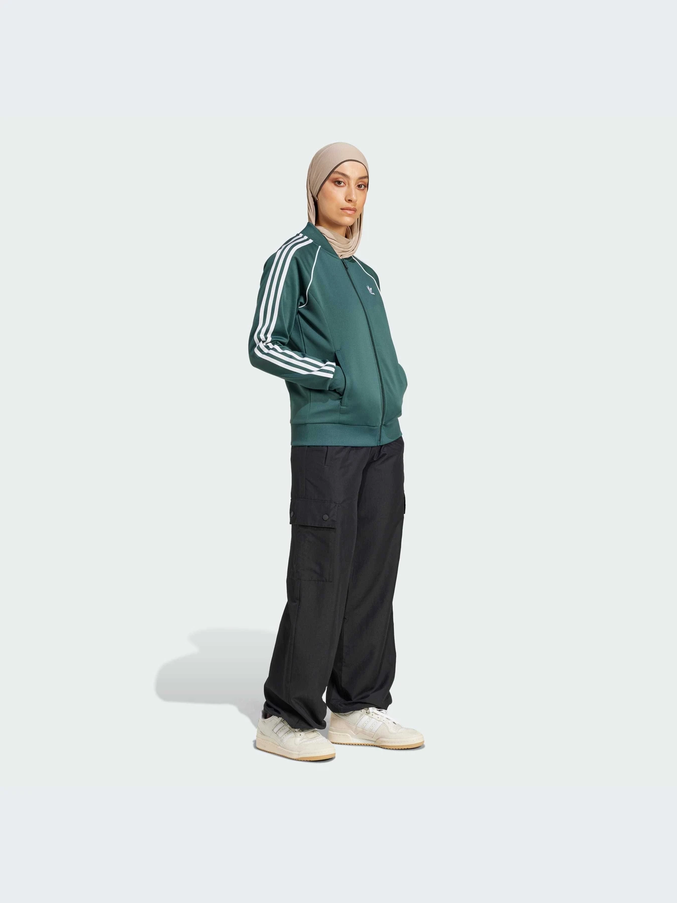 Худи и свитшоты Adidas модель IY2168 Фото