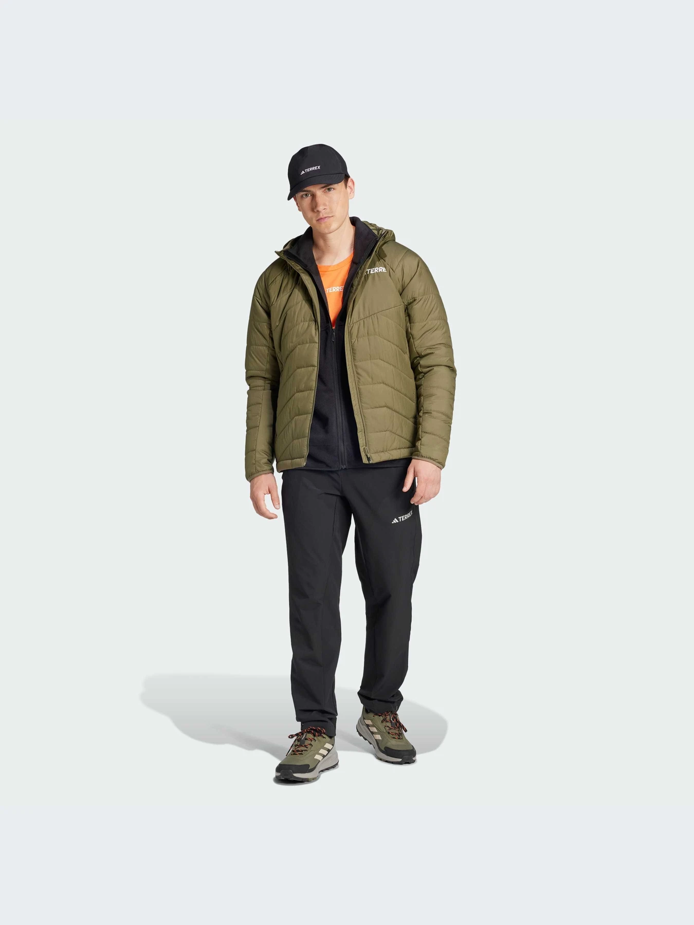 Куртки и дубленки Adidas модель IM7681 Куртки и дубленки Adidas модель IM7681 Фото