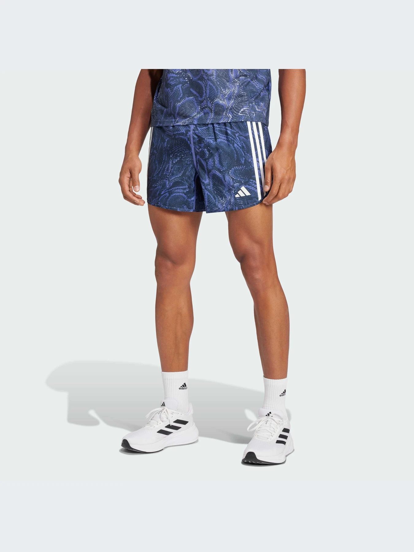 Шорты Adidas модель IV9977 Шорты Adidas модель IV9977 Фото
