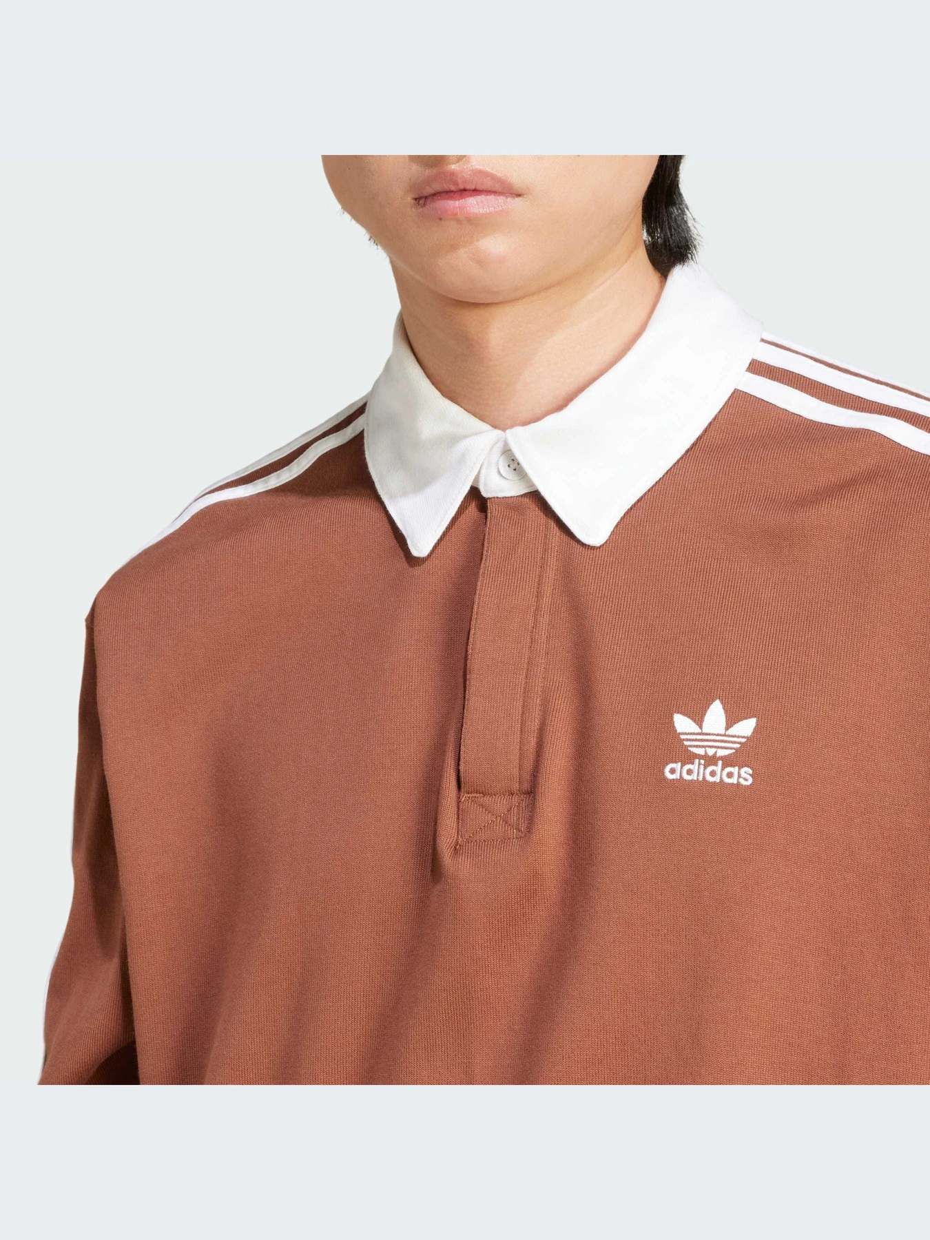Футболки і поло Adidas Adicolor модель IZ2469 Футболки і поло Adidas Adicolor модель IZ2469 Фото