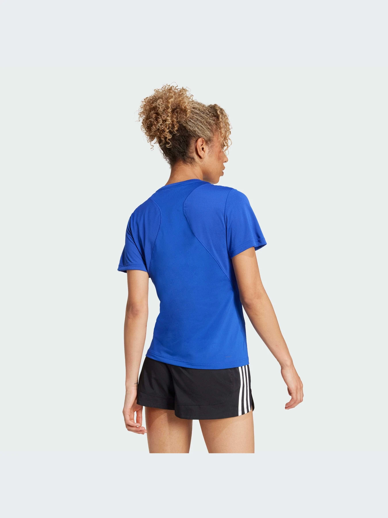 Футболки и поло Adidas модель IY9161 Футболки и поло Adidas модель IY9161 Фото