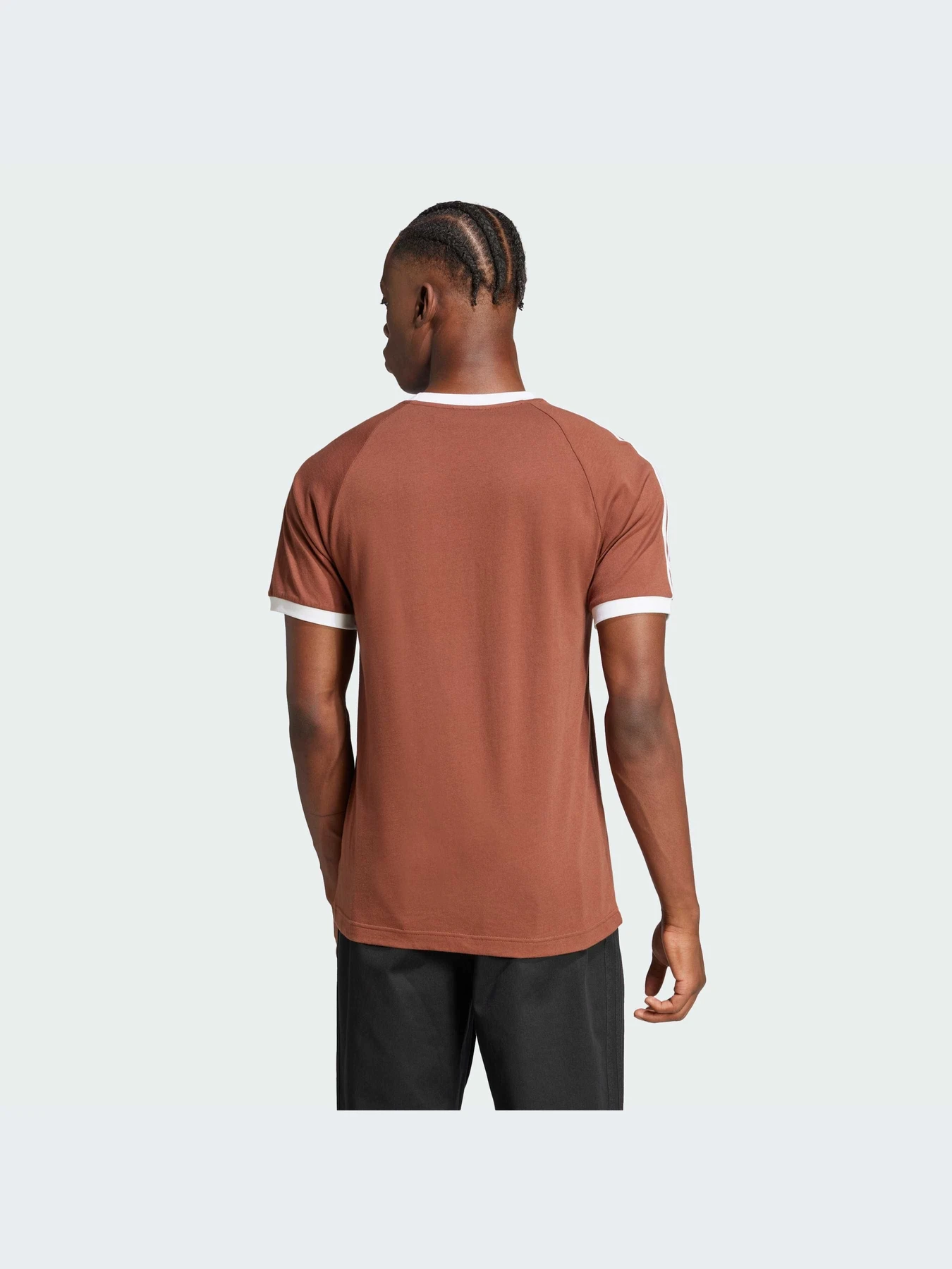 Футболки і поло Adidas Adicolor модель IZ3071 Футболки і поло Adidas Adicolor модель IZ3071 Фото