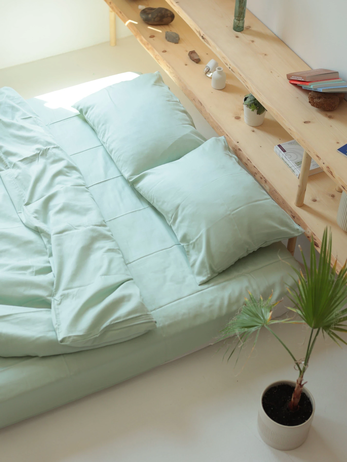 Комплект постільної білизни з тканини Сатин колір Зелений чай BedclozZzes модель 12863 Комплект постільної білизни з тканини Сатин колір Зелений чай BedclozZzes модель 12863 Фото