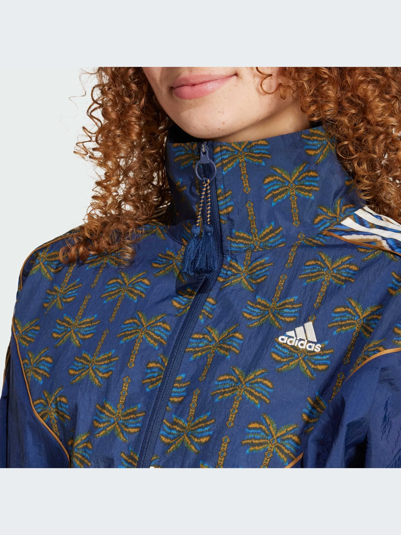 Комбинезоны Adidas модель IV9740 Комбинезоны Adidas модель IV9740 Фото