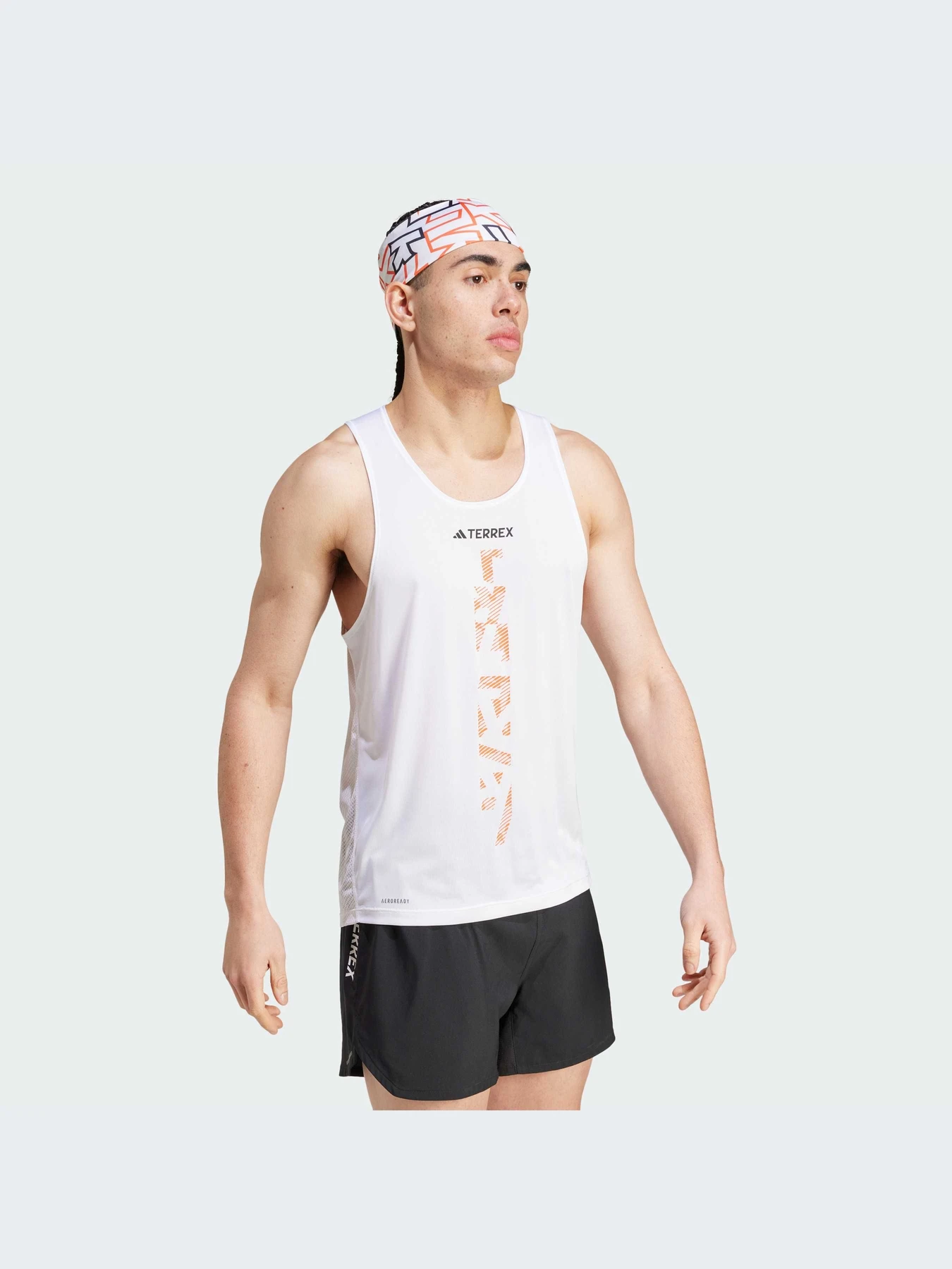 Футболки и поло Adidas модель IW6682 Футболки и поло Adidas модель IW6682 Фото