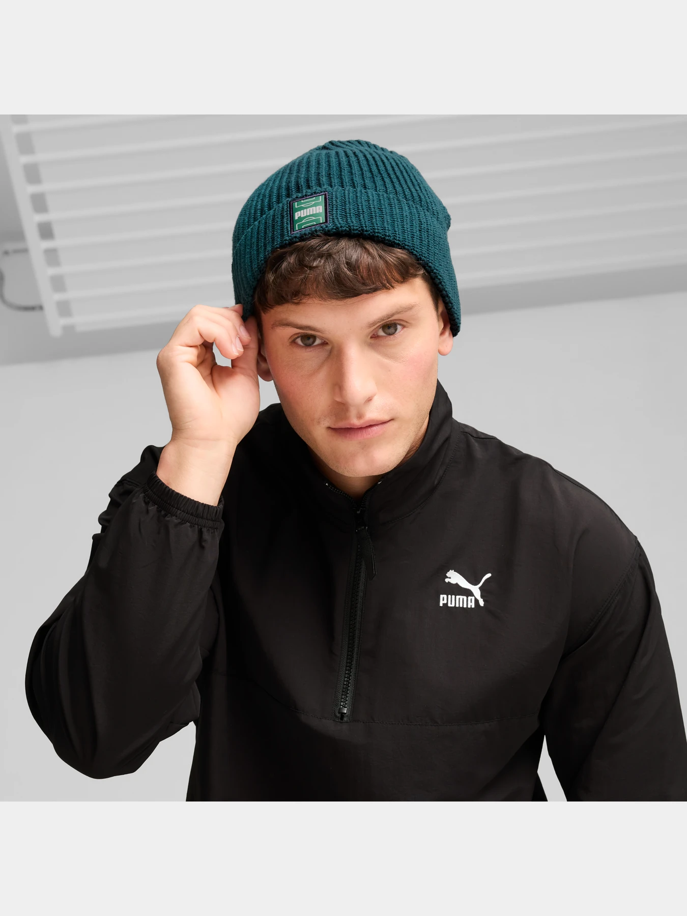 Шапка-бини Classics Graphic Short Beanie Classics Graphic Short Bean модель 025680 Фото