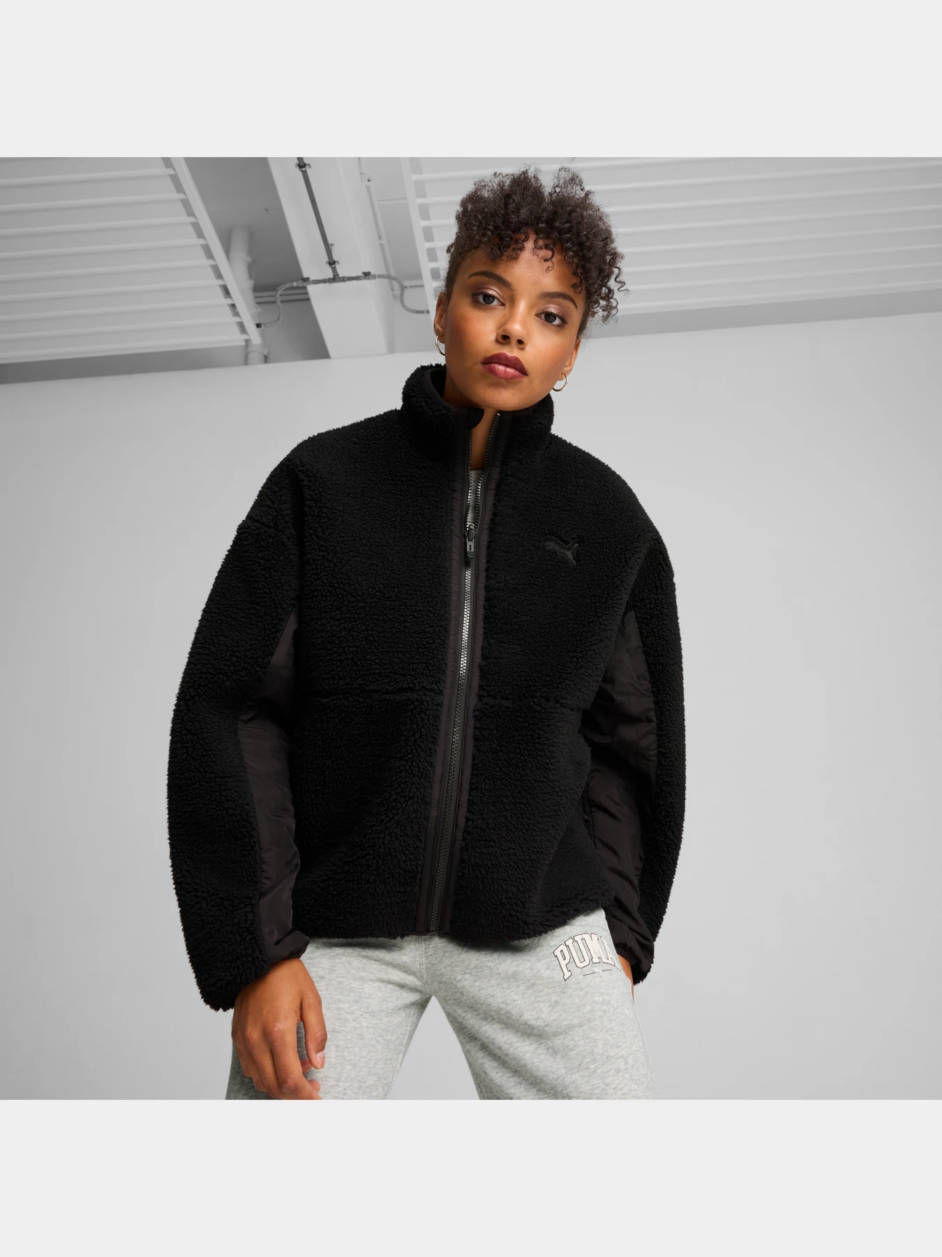 Куртки и дубленки PUMA Reversible Sherpa Jacket модель 626488 Фото