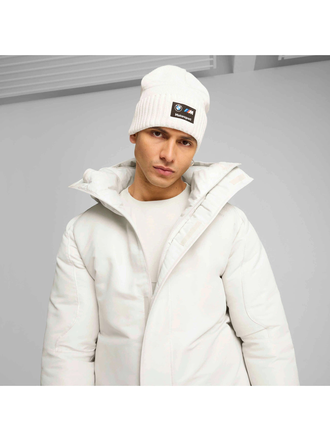 Шапки и кепки PUMA Bmw Mms Classic Cuff Beanie модель 025670 Шапки и кепки PUMA Bmw Mms Classic Cuff Beanie модель 025670 Фото
