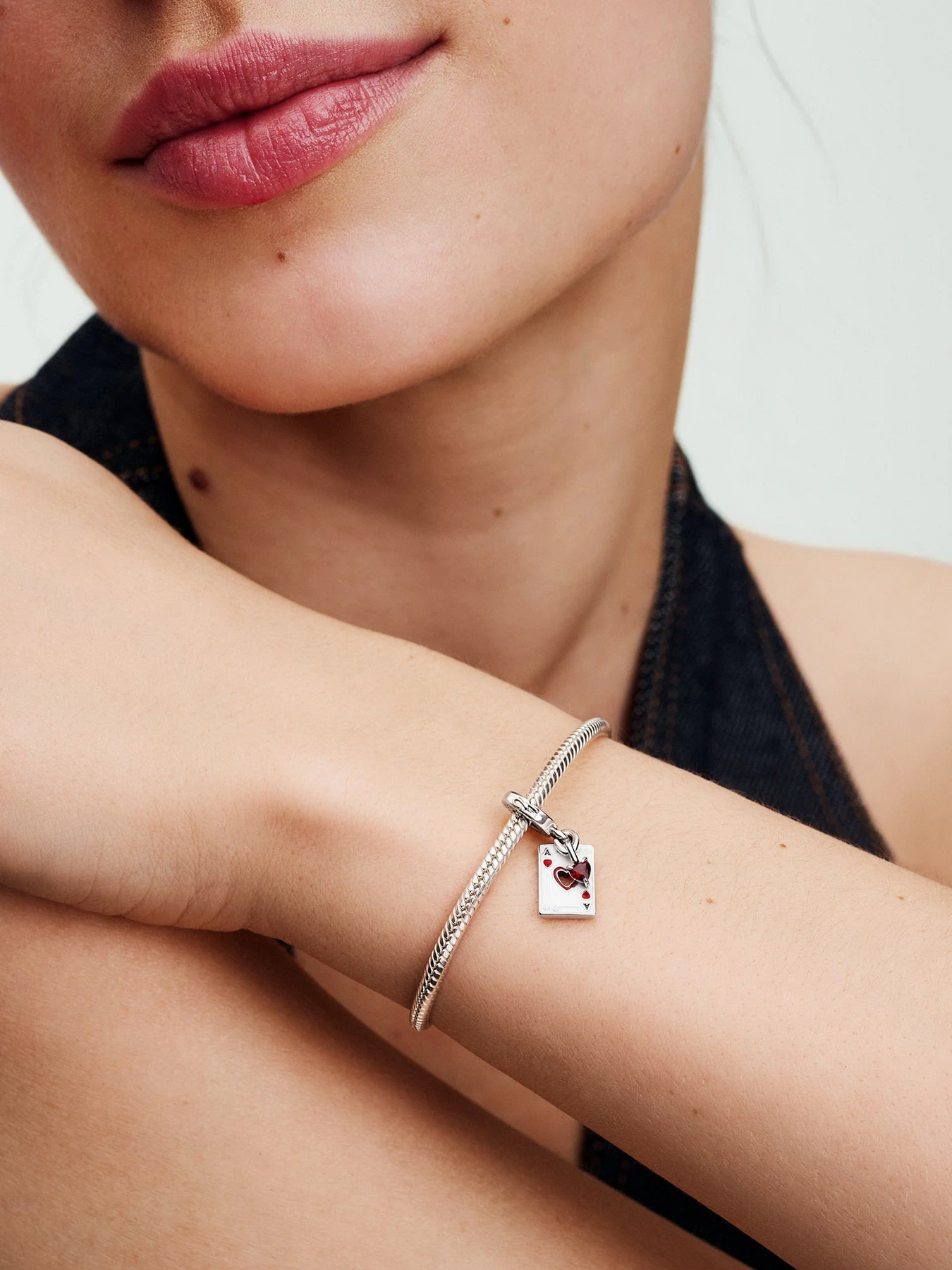 Класичні PANDORA модель 793420C01 Класичні PANDORA модель 793420C01 Фото