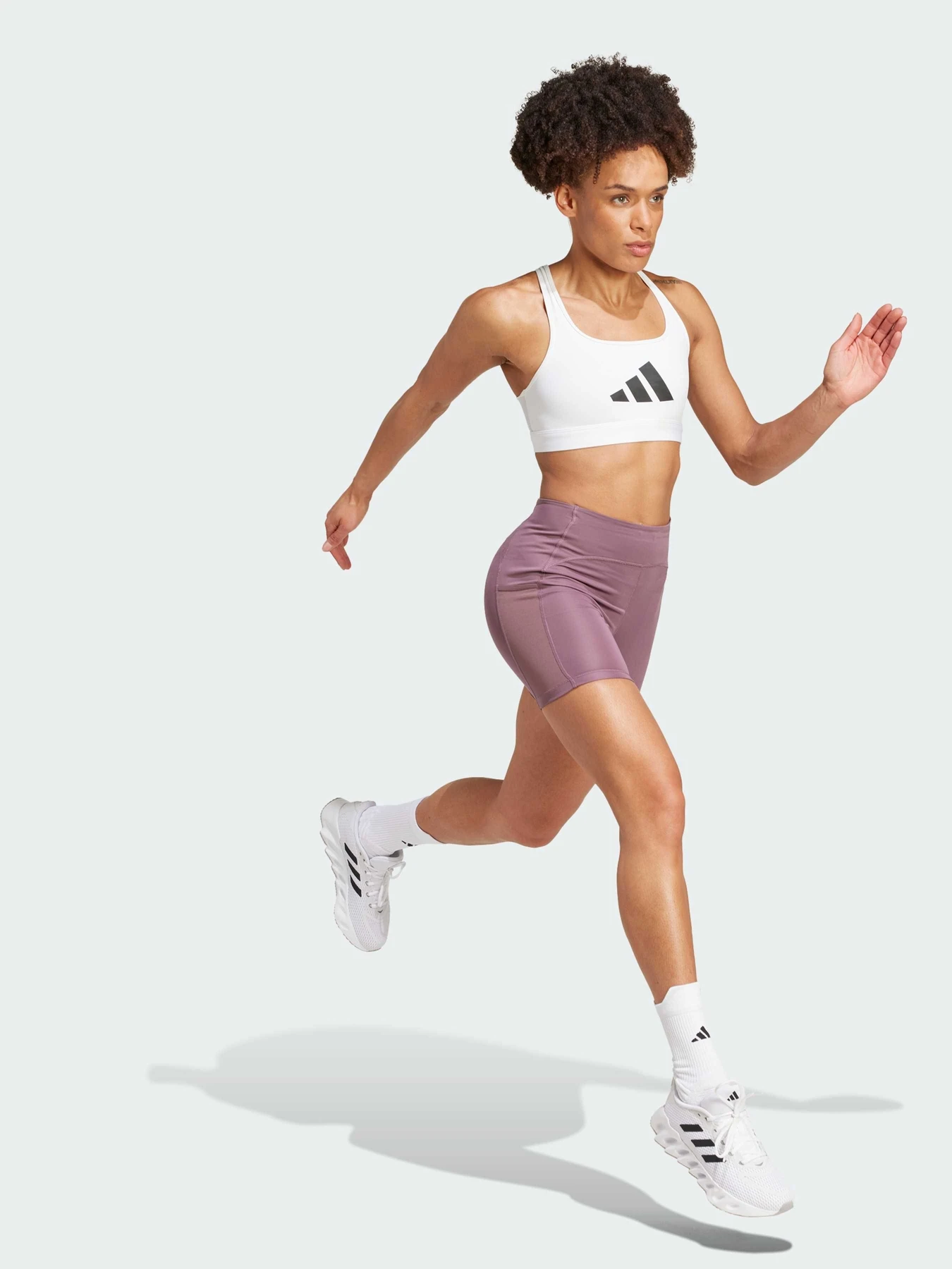 Шорты Adidas модель IX2870 Фото