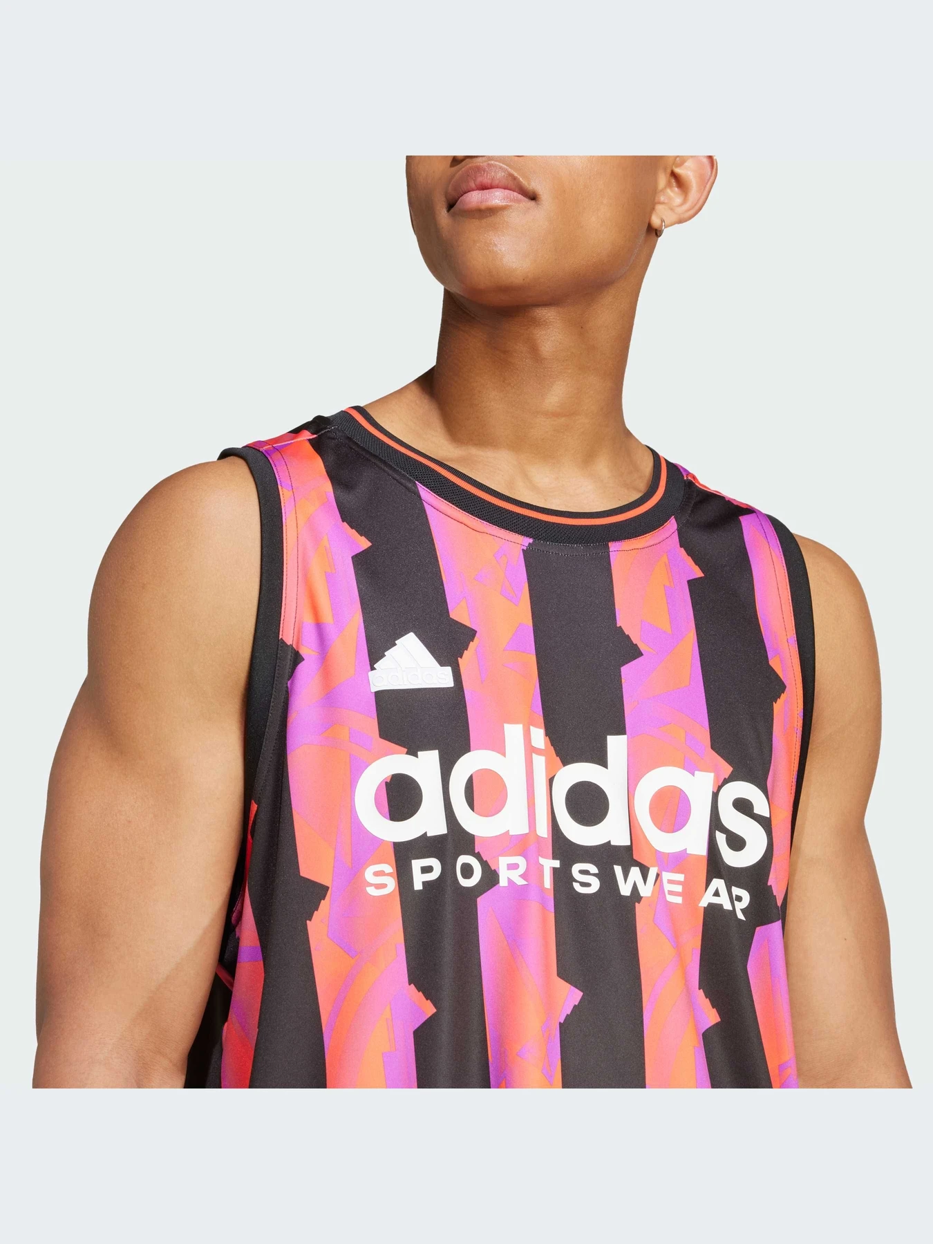 Футболки и поло Adidas Tiro модель IX1341 Футболки и поло Adidas Tiro модель IX1341 Фото