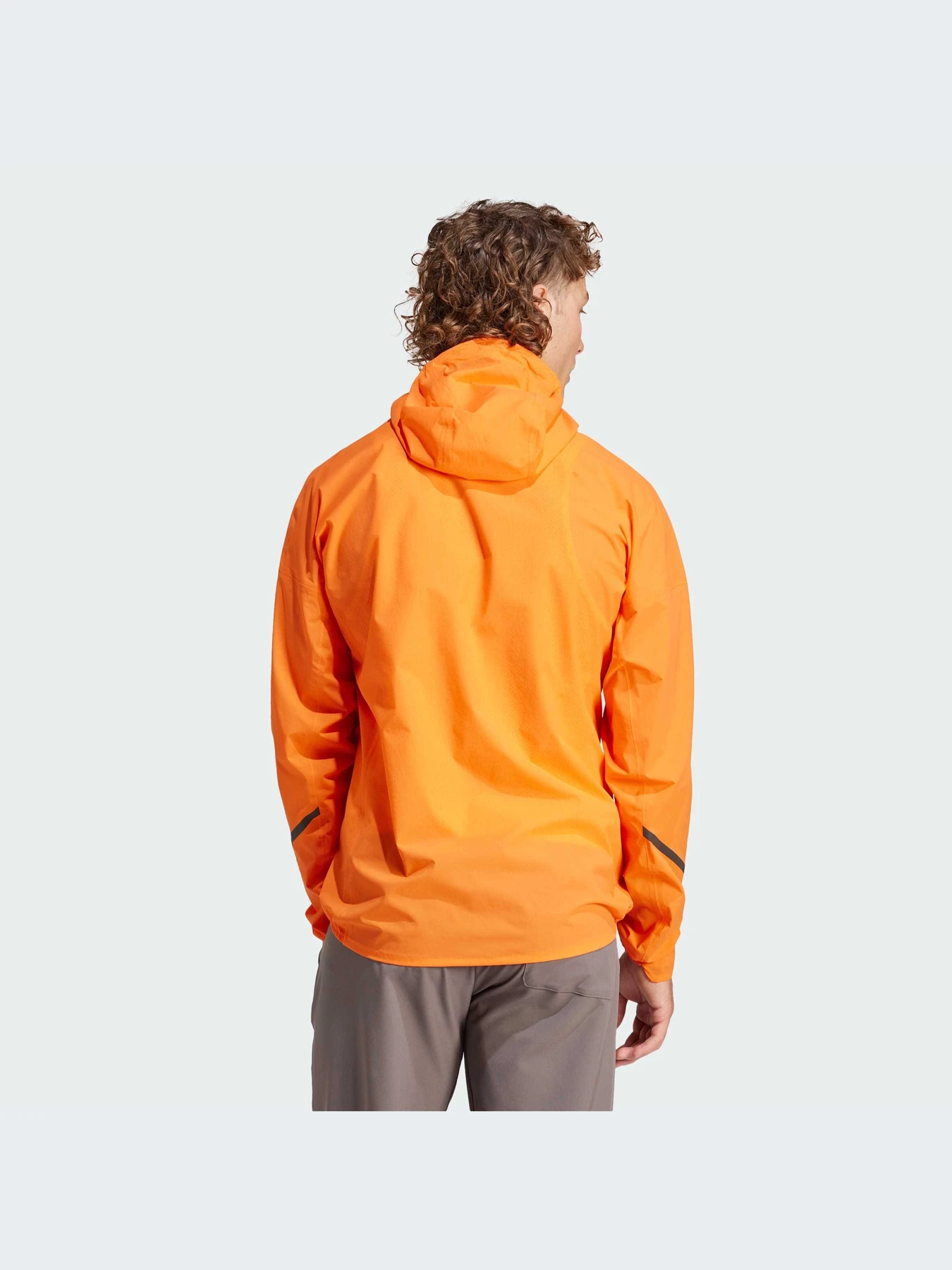 Куртки та дублянки Adidas модель IP1420 Куртки та дублянки Adidas модель IP1420 Фото