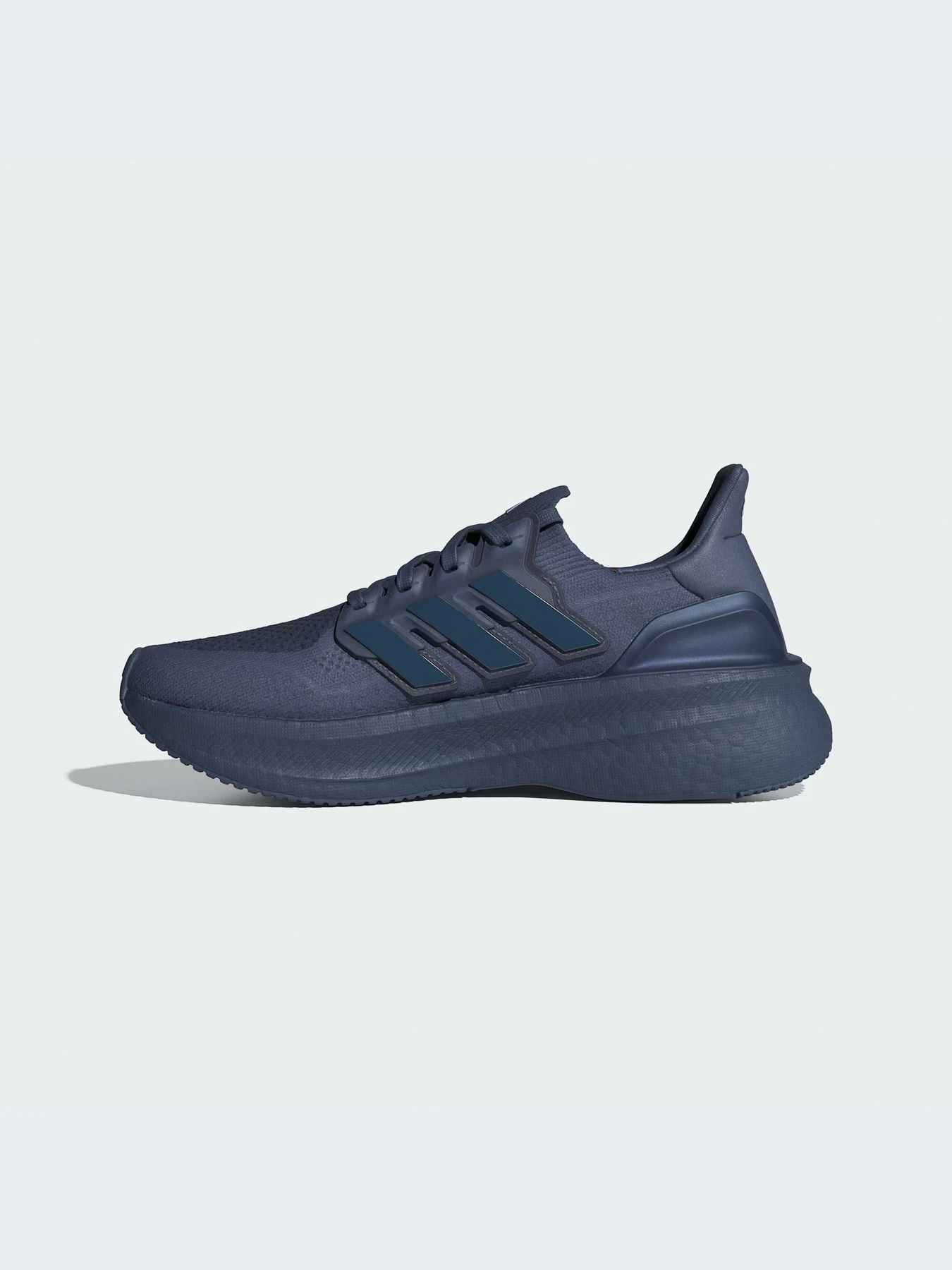 Кросівки Adidas Ultraboost модель ID8846 Фото