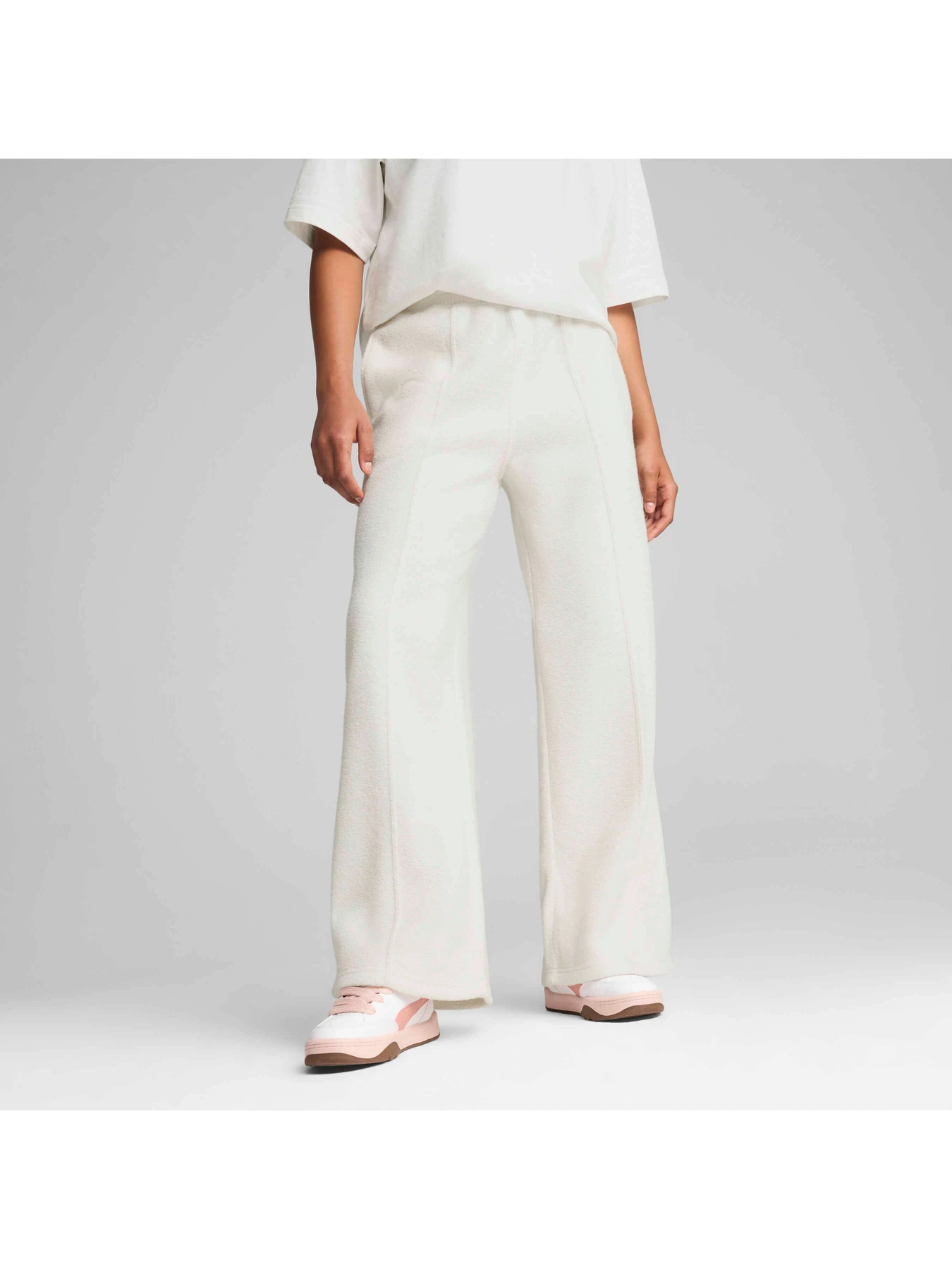 Брюки PUMA Her Pants модель 681637 Фото