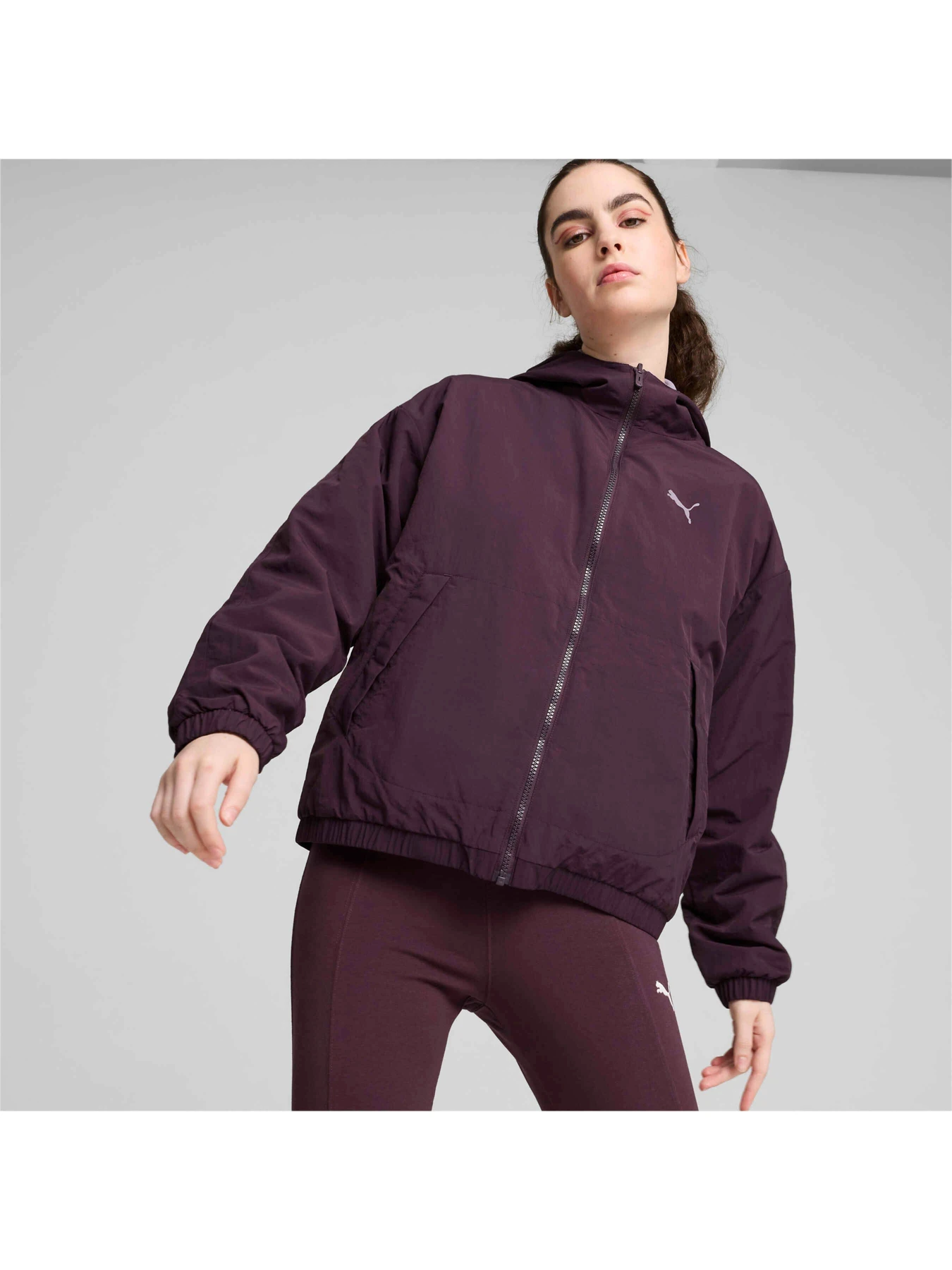 Куртки и дубленки PUMA Reversible Windbreaker модель 626485 Куртки и дубленки PUMA Reversible Windbreaker модель 626485 Фото