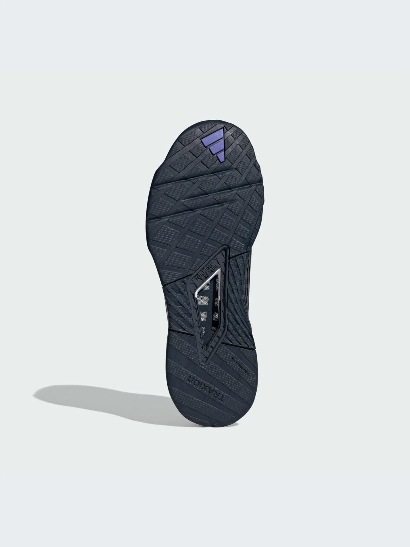 Кроссовки Adidas модель IH8362 Кроссовки Adidas модель IH8362 Фото