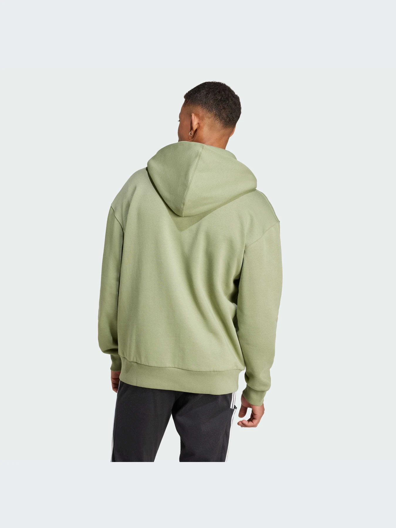 Худи и свитшоты Adidas модель IY4161 Худи и свитшоты Adidas модель IY4161 Фото