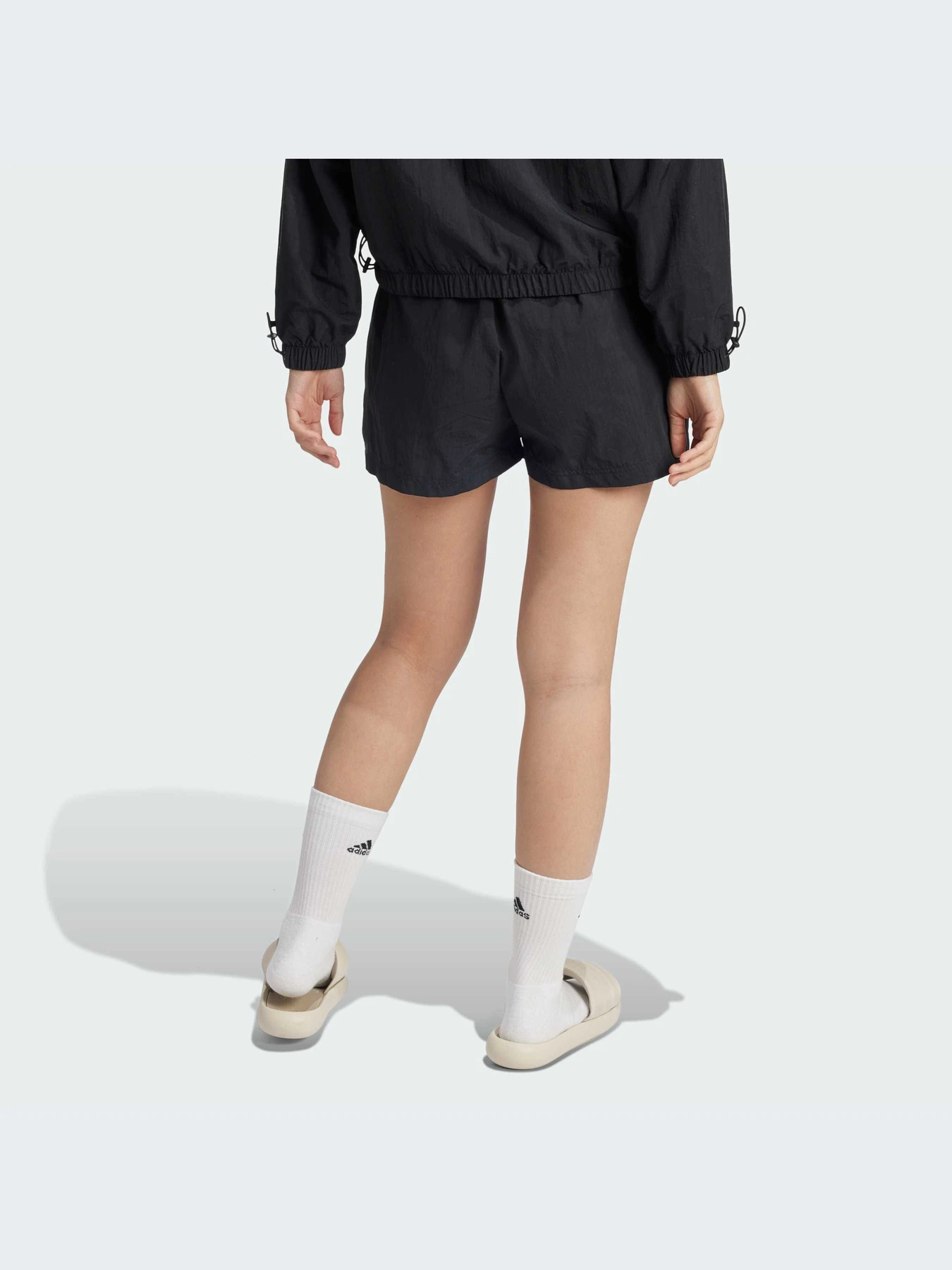 Шорты Adidas модель IV9782 Фото