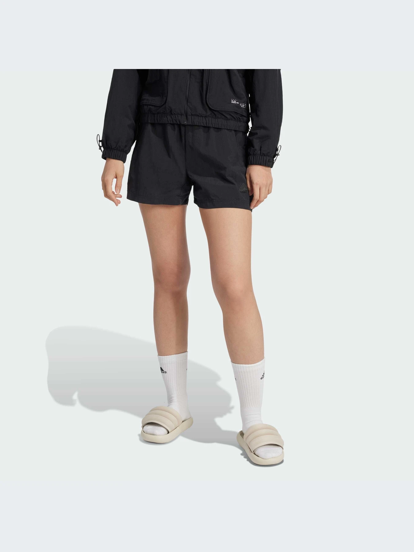 Шорты Adidas модель IV9782 Фото
