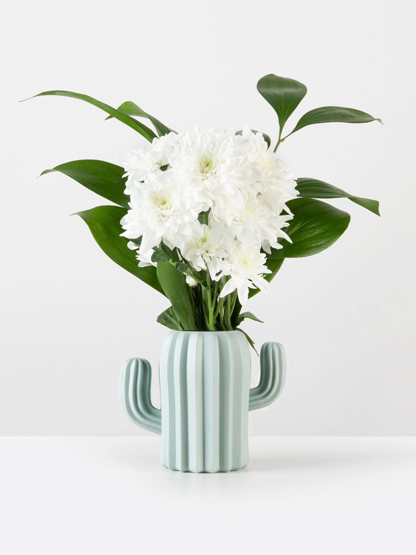 Ваза для цветов пластиковая голубая MBM HOME модель DH-FLOWERS-02 BLUE Ваза для цветов пластиковая голубая MBM HOME модель DH-FLOWERS-02 BLUE Фото