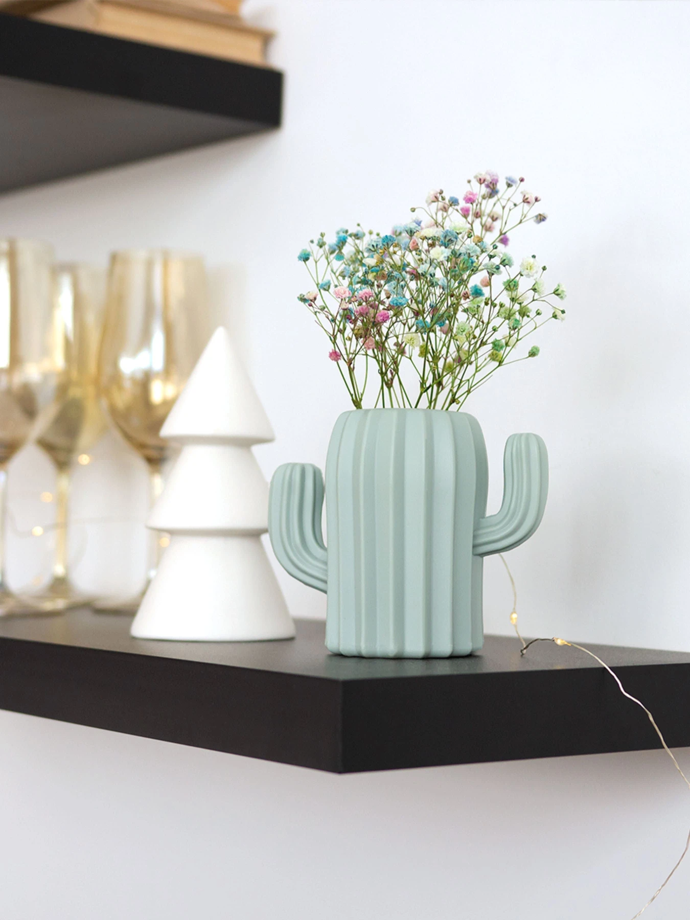 Ваза для цветов пластиковая голубая MBM HOME модель DH-FLOWERS-02 BLUE Ваза для цветов пластиковая голубая MBM HOME модель DH-FLOWERS-02 BLUE Фото