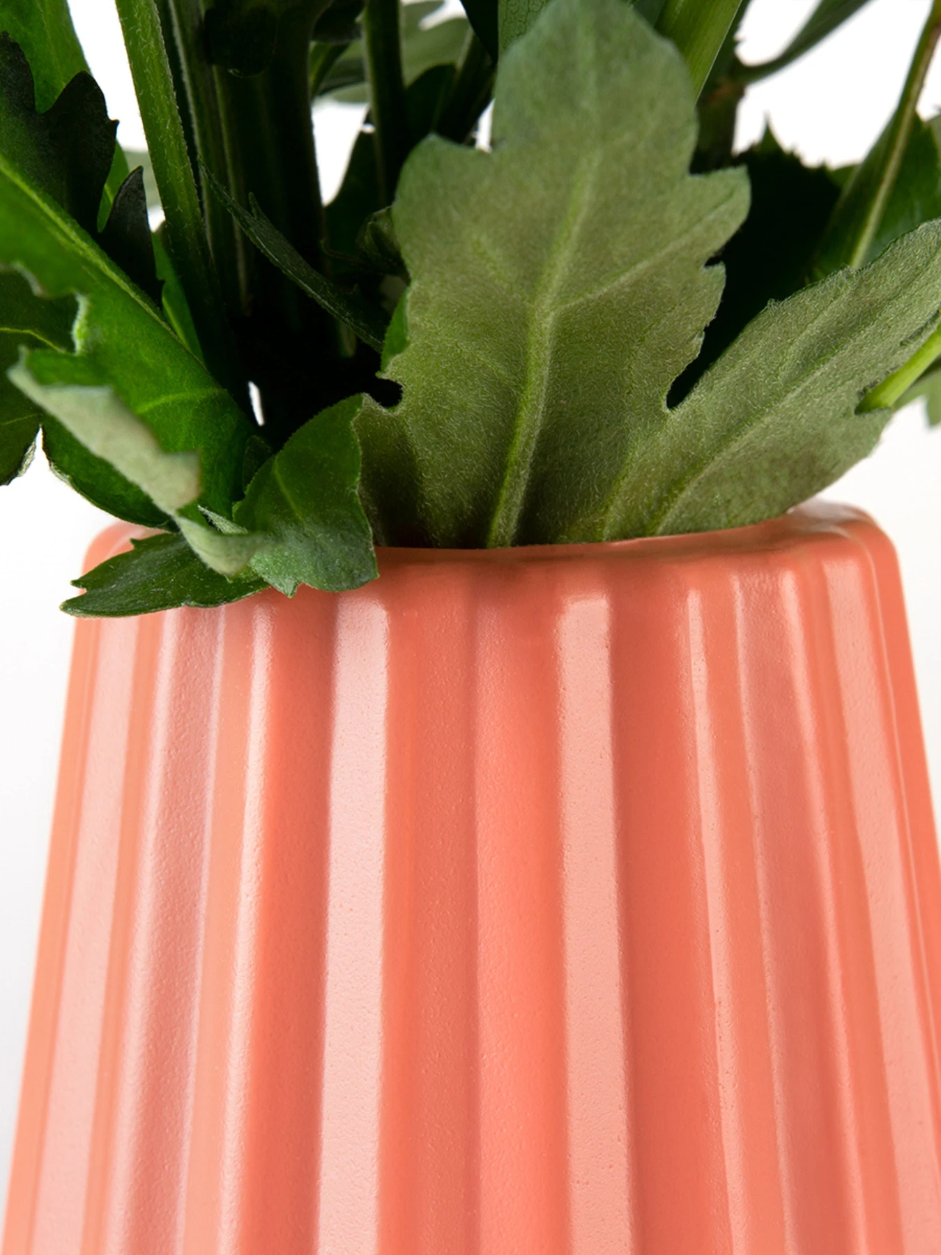 Ваза для цветов пластиковая коралловая MBM HOME модель DH-FLOWERS-06 CORAL Ваза для цветов пластиковая коралловая MBM HOME модель DH-FLOWERS-06 CORAL Фото