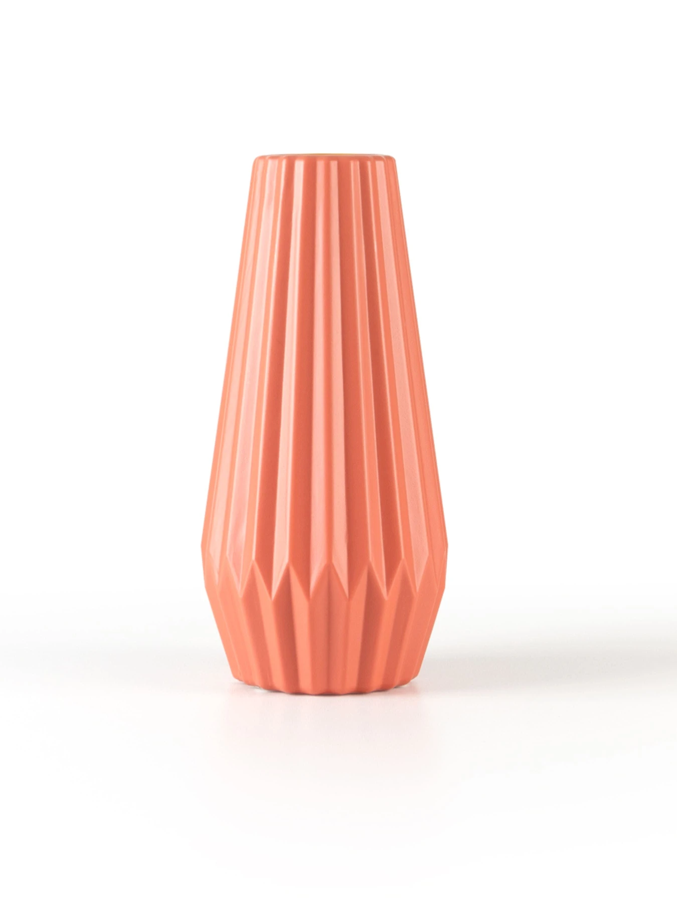 Ваза для цветов пластиковая коралловая MBM HOME модель DH-FLOWERS-06 CORAL Ваза для цветов пластиковая коралловая MBM HOME модель DH-FLOWERS-06 CORAL Фото