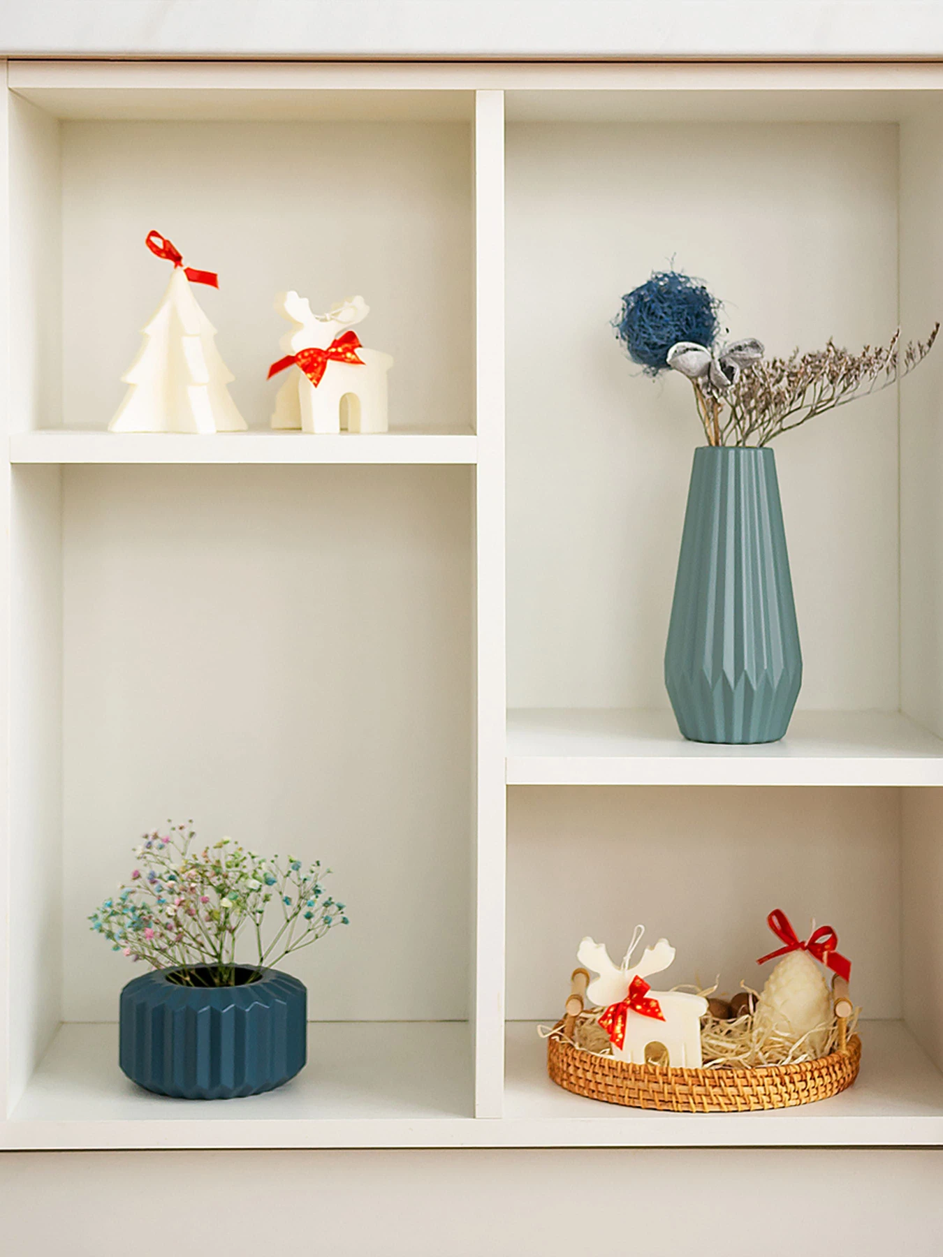 Ваза для цветов пластиковая синяя MBM HOME модель DH-FLOWERS-08 DARK BLUE Фото