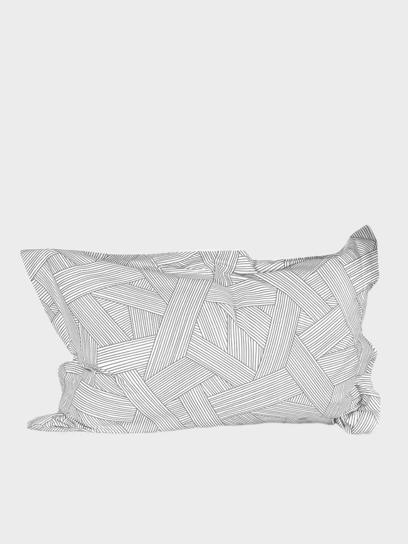 Наволочка "Петрикор" світло-сіра з натурального сатину MBM HOME модель BL-P-09 GRAY/PRINT Наволочка "Петрикор" світло-сіра з натурального сатину MBM HOME модель BL-P-09 GRAY/PRINT Фото