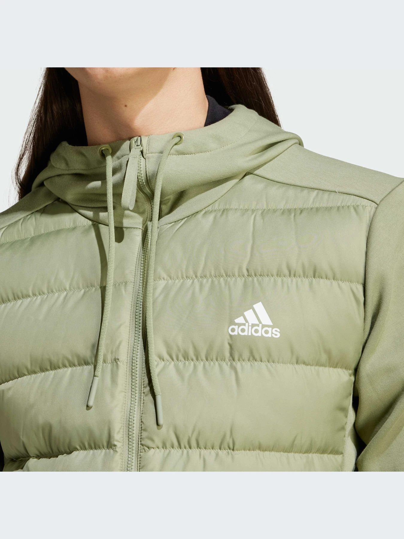 Куртки и дубленки Adidas модель IX8915 Куртки и дубленки Adidas модель IX8915 Фото