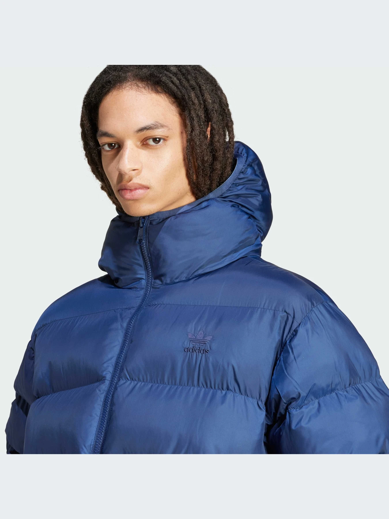 Куртки и дубленки Adidas модель IY3397 Куртки и дубленки Adidas модель IY3397 Фото