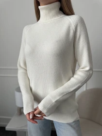 Свитры и кардиганы ISSA Plus модель WN20-658_молочный Фото