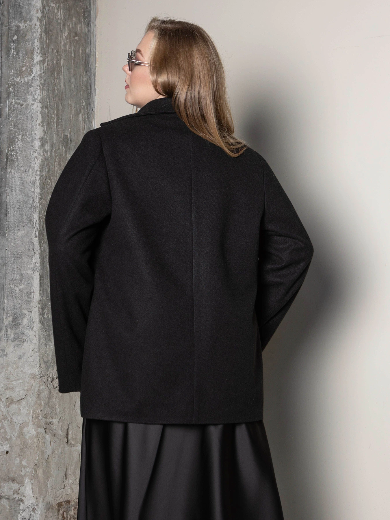 Пальто и плащи Jadone Fashion модель Nordi_chor Пальто и плащи Jadone Fashion модель Nordi_chor Фото