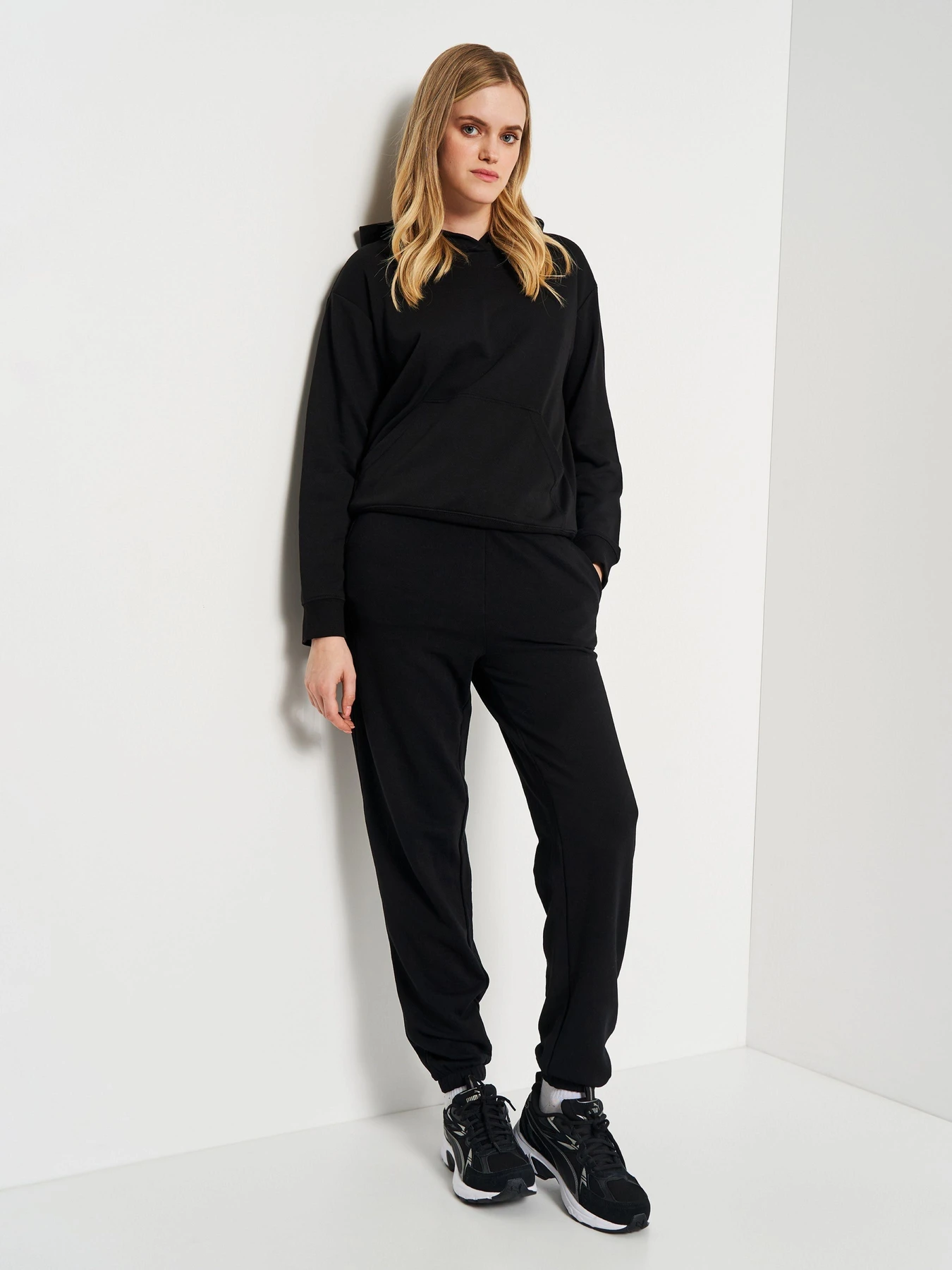 Худи и свитшоты H&M модель 74316 Фото