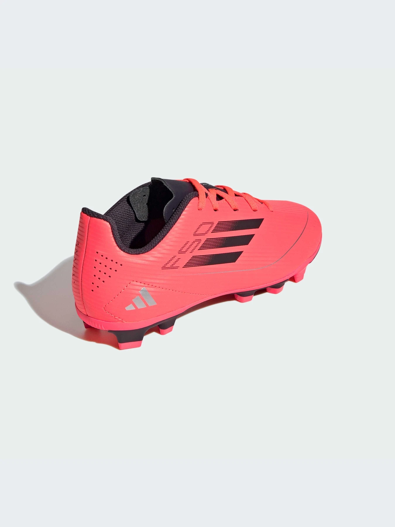 Кроссовки Adidas модель IF1379 Кроссовки Adidas модель IF1379 Фото
