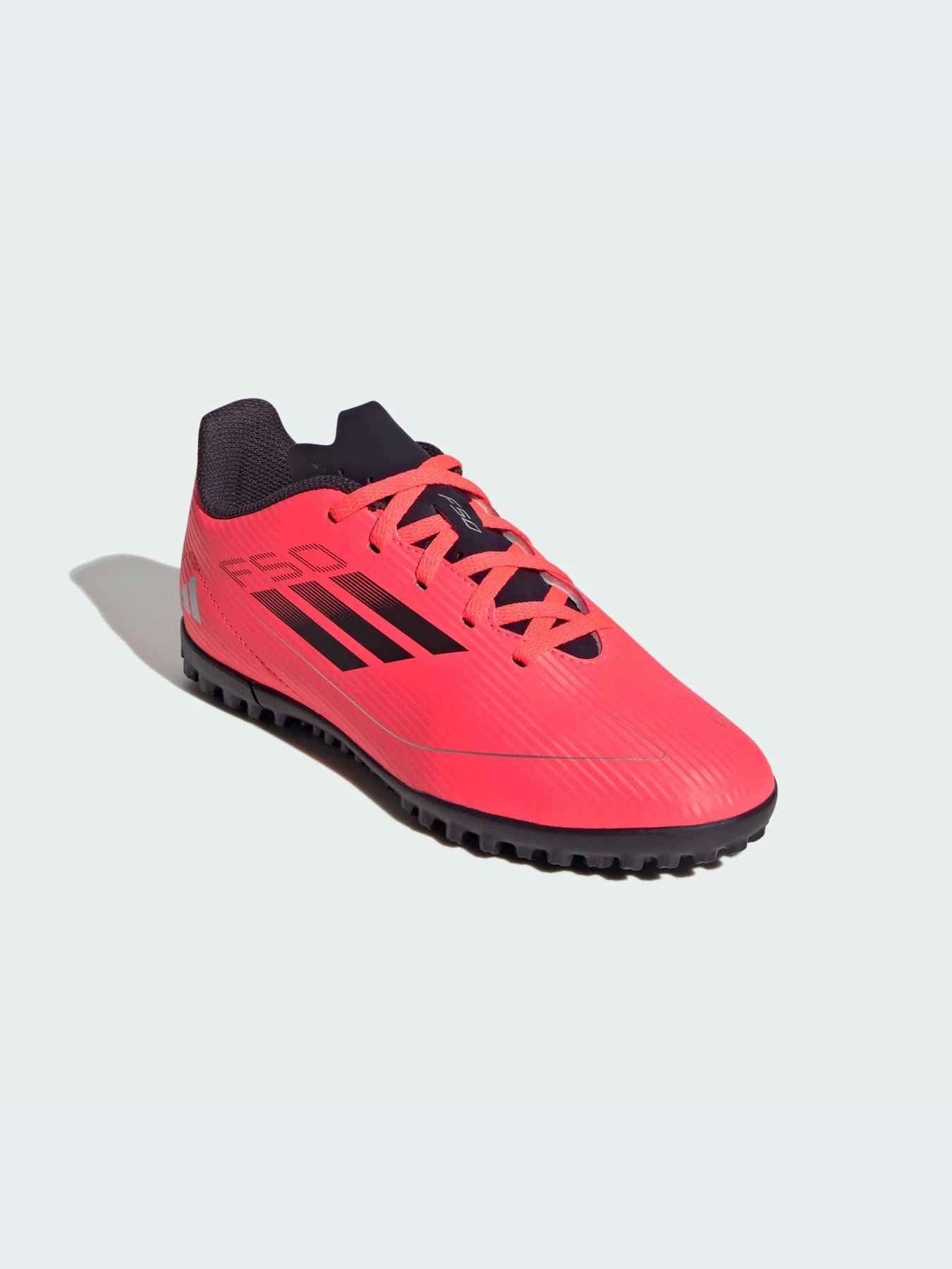 Кроссовки Adidas модель IF1390 Кроссовки Adidas модель IF1390 Фото