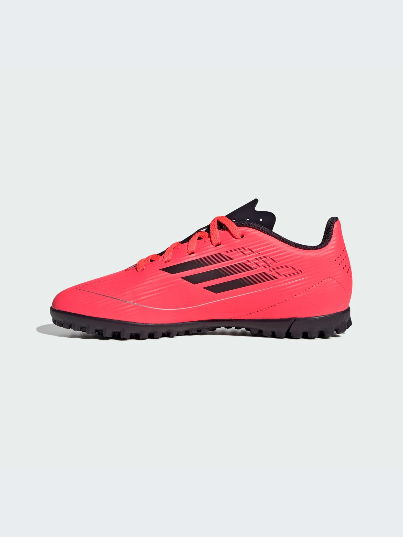 Кроссовки Adidas модель IF1390 Кроссовки Adidas модель IF1390 Фото