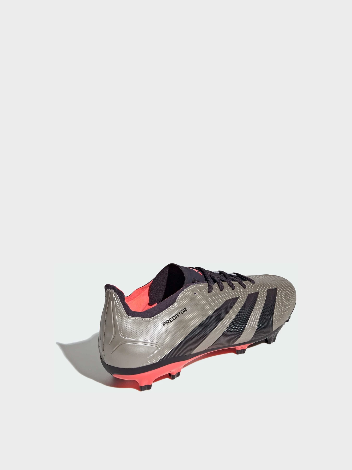 Кроссовки Adidas Predator модель IF6349 Кроссовки Adidas Predator модель IF6349 Фото
