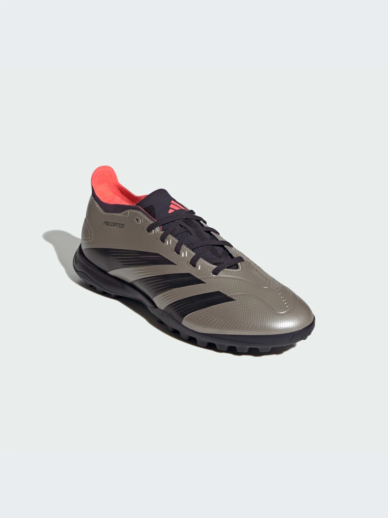 Кроссовки Adidas Predator модель IF6376 Кроссовки Adidas Predator модель IF6376 Фото