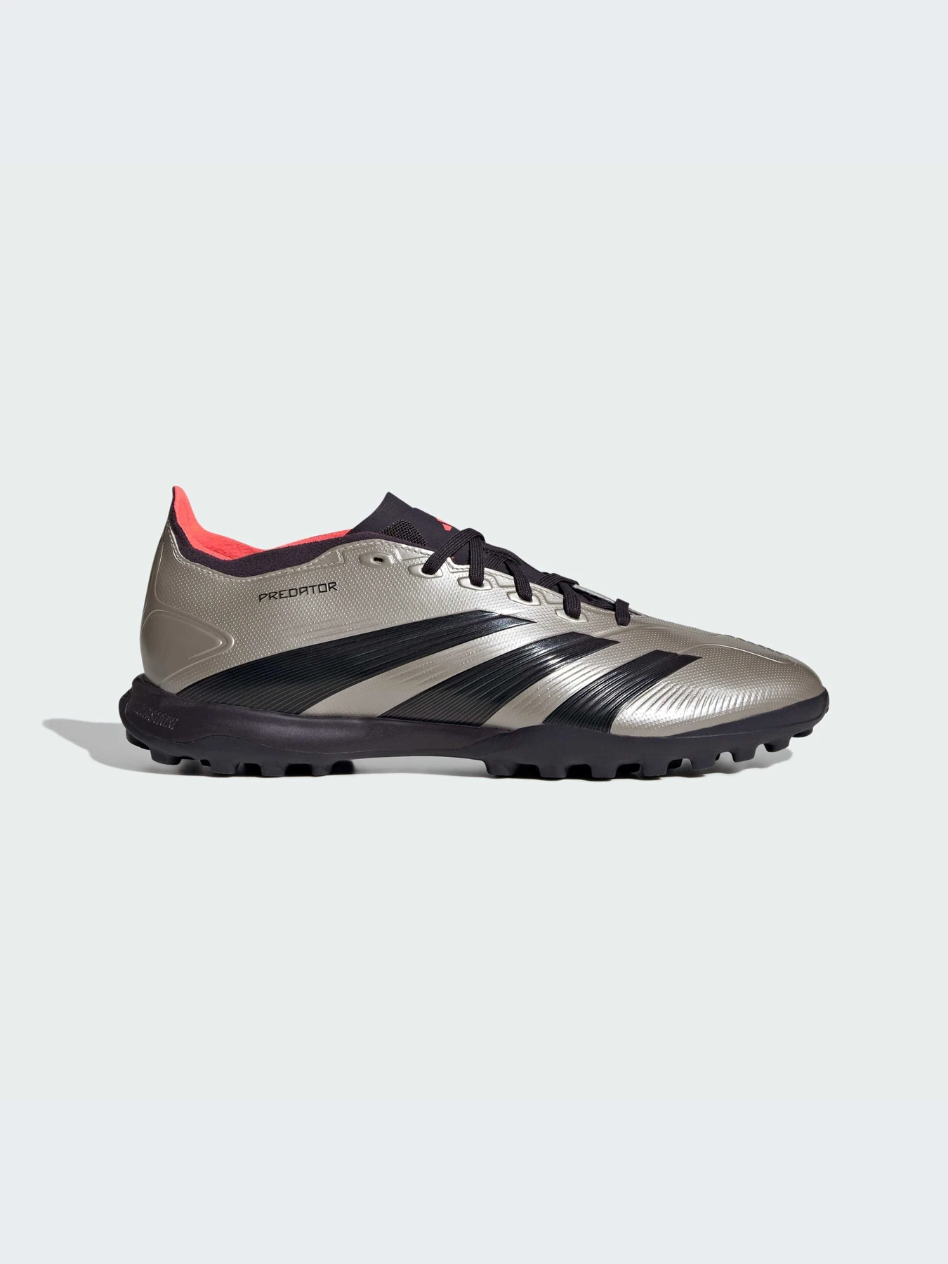 Кроссовки Adidas Predator модель IF6376 Кроссовки Adidas Predator модель IF6376 Фото