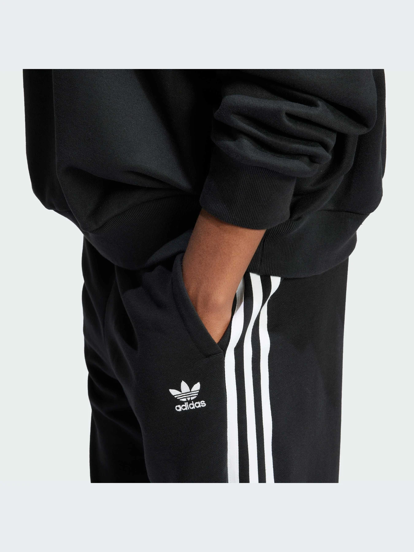 Брюки Adidas Adicolor модель IU2413 Фото