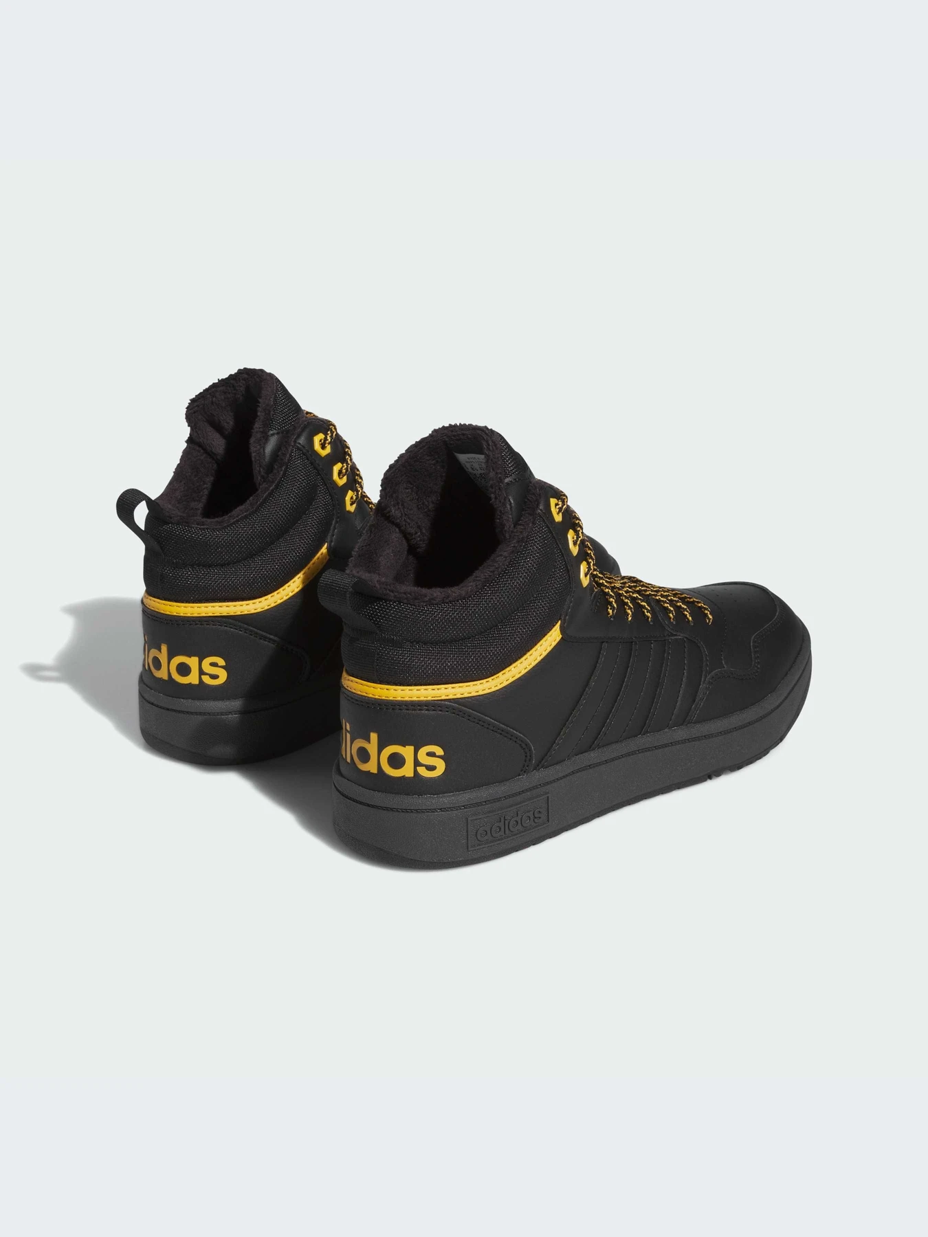 Кроссовки Adidas Hoops модель IG7928 Кроссовки Adidas Hoops модель IG7928 Фото