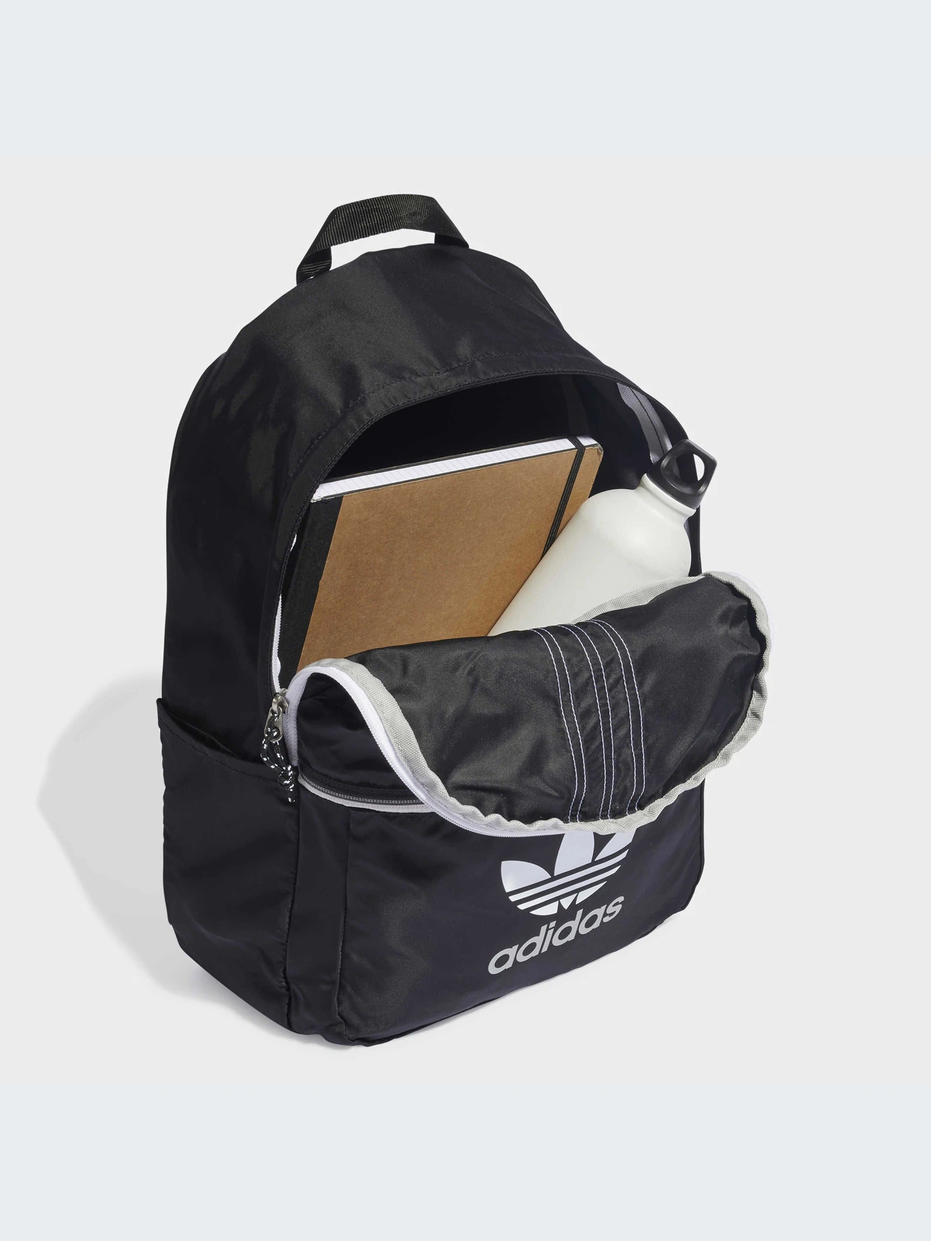 Рюкзаки Adidas Adicolor модель IJ0767 Рюкзаки Adidas Adicolor модель IJ0767 Фото
