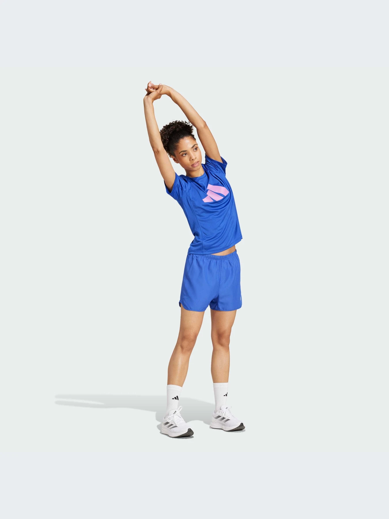 Футболки и поло Adidas модель IW8445 Фото