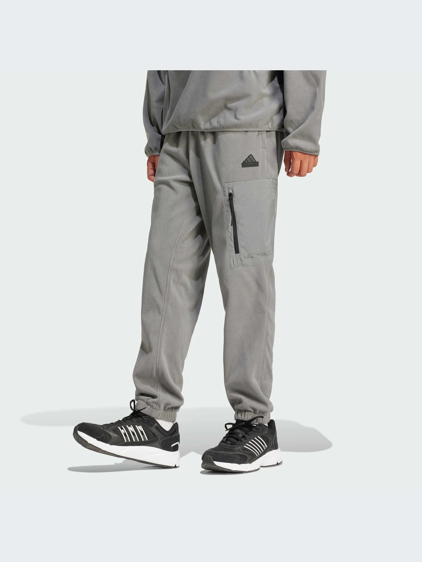 Брюки Adidas модель IY1498 Брюки Adidas модель IY1498 Фото