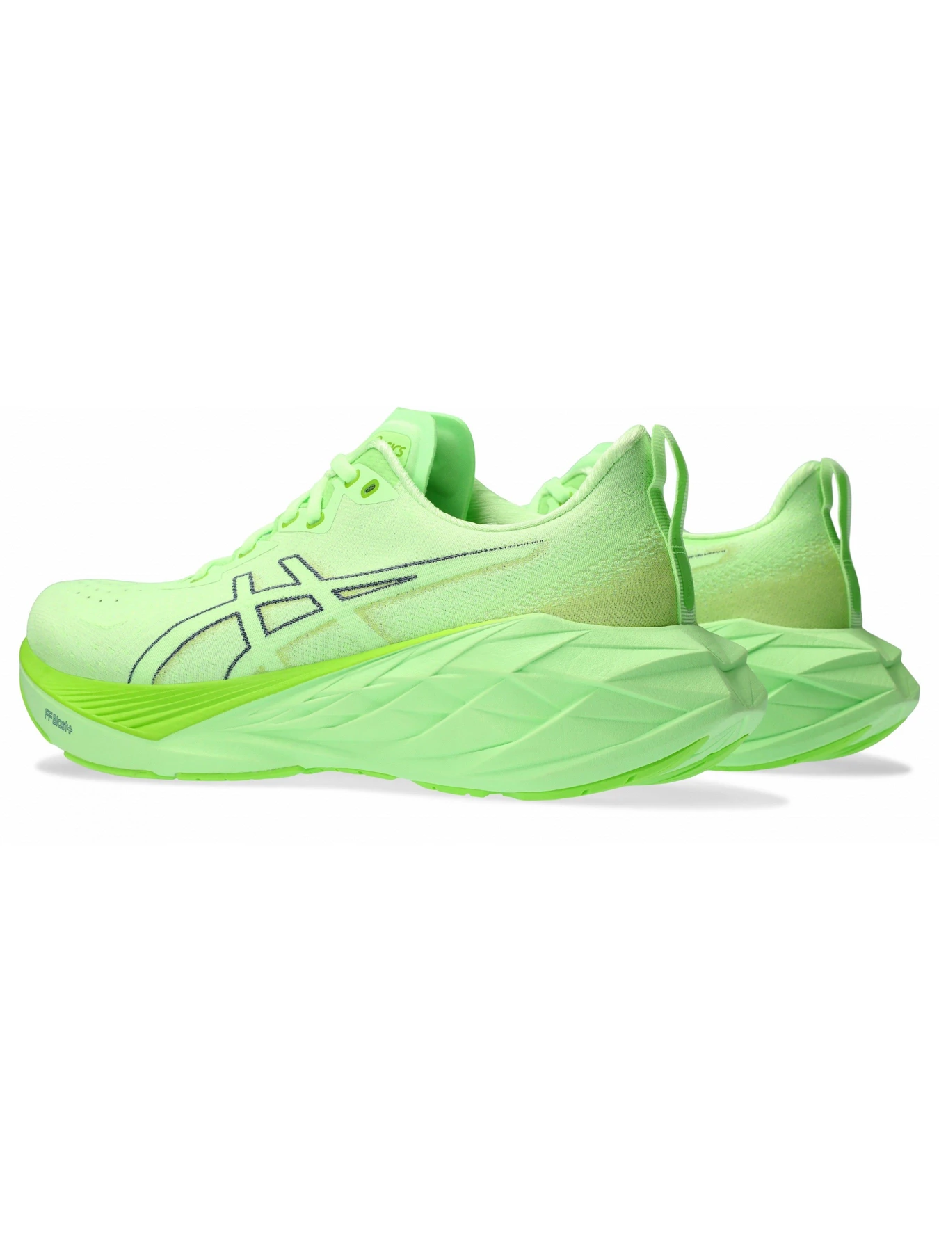 Кроссовки Asics Novablast 4 модель 1011B693-300 Фото