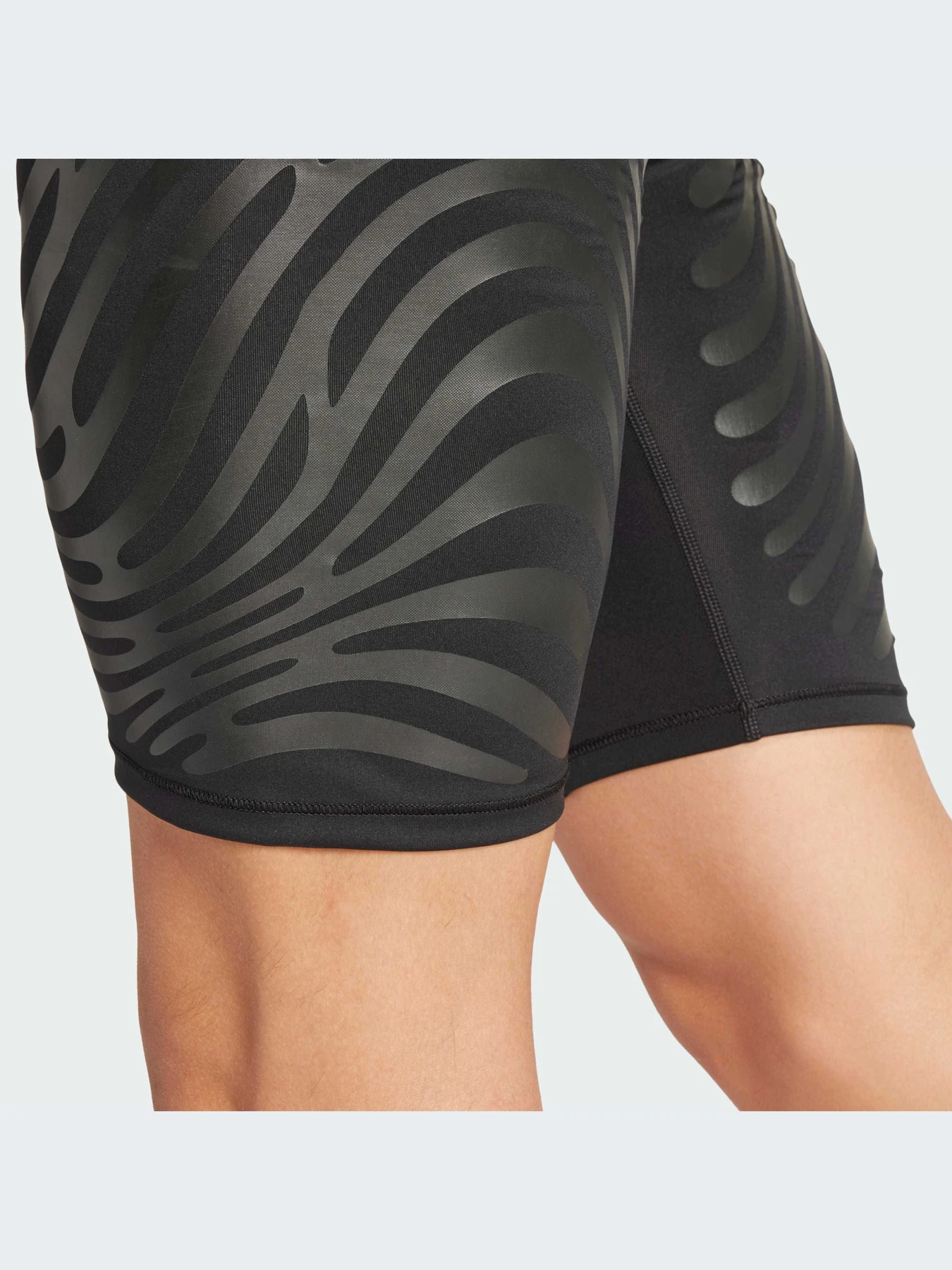 Шорты Adidas adizero модель IK9716 Шорты Adidas adizero модель IK9716 Фото