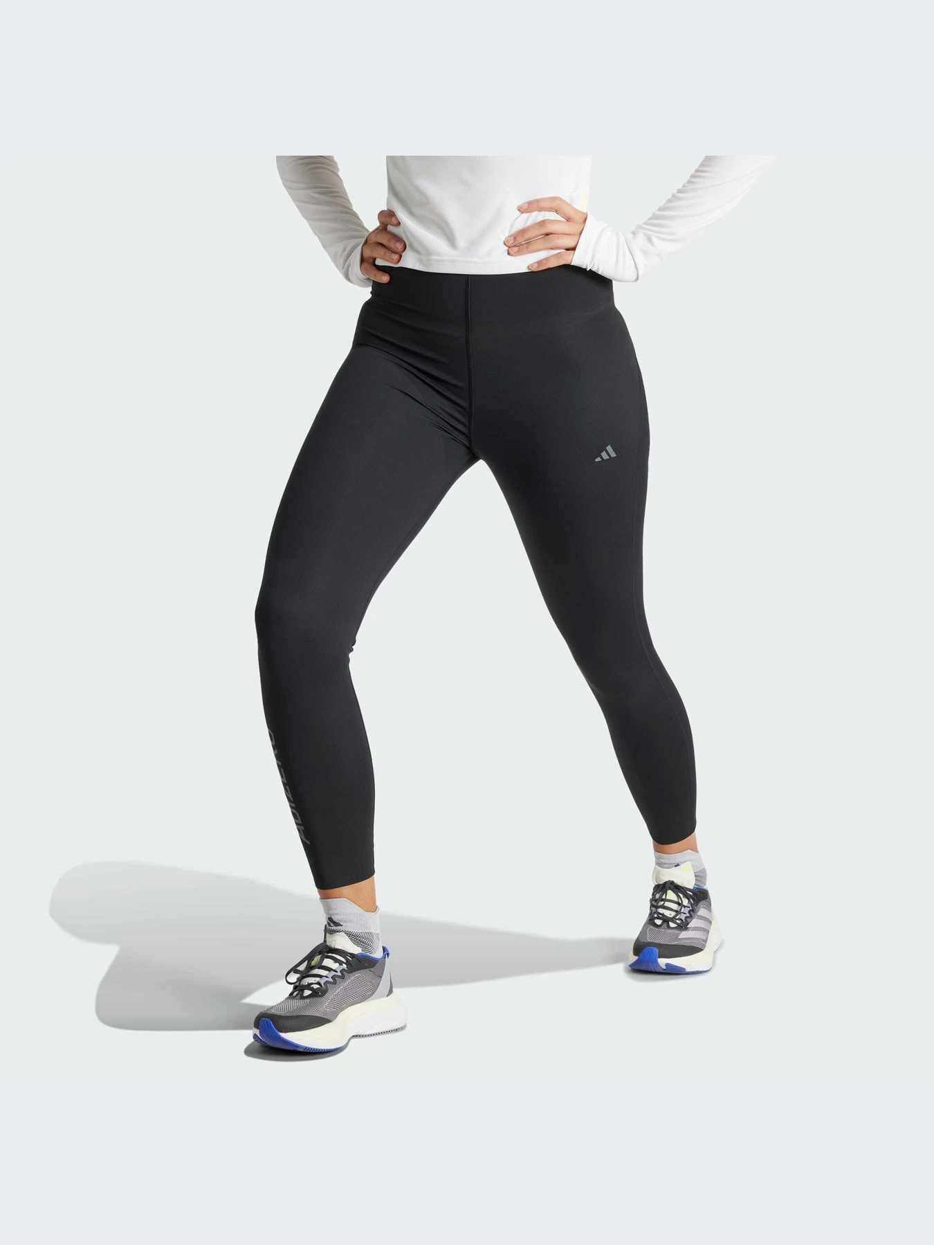 Брюки Adidas adizero модель IP3258 Фото